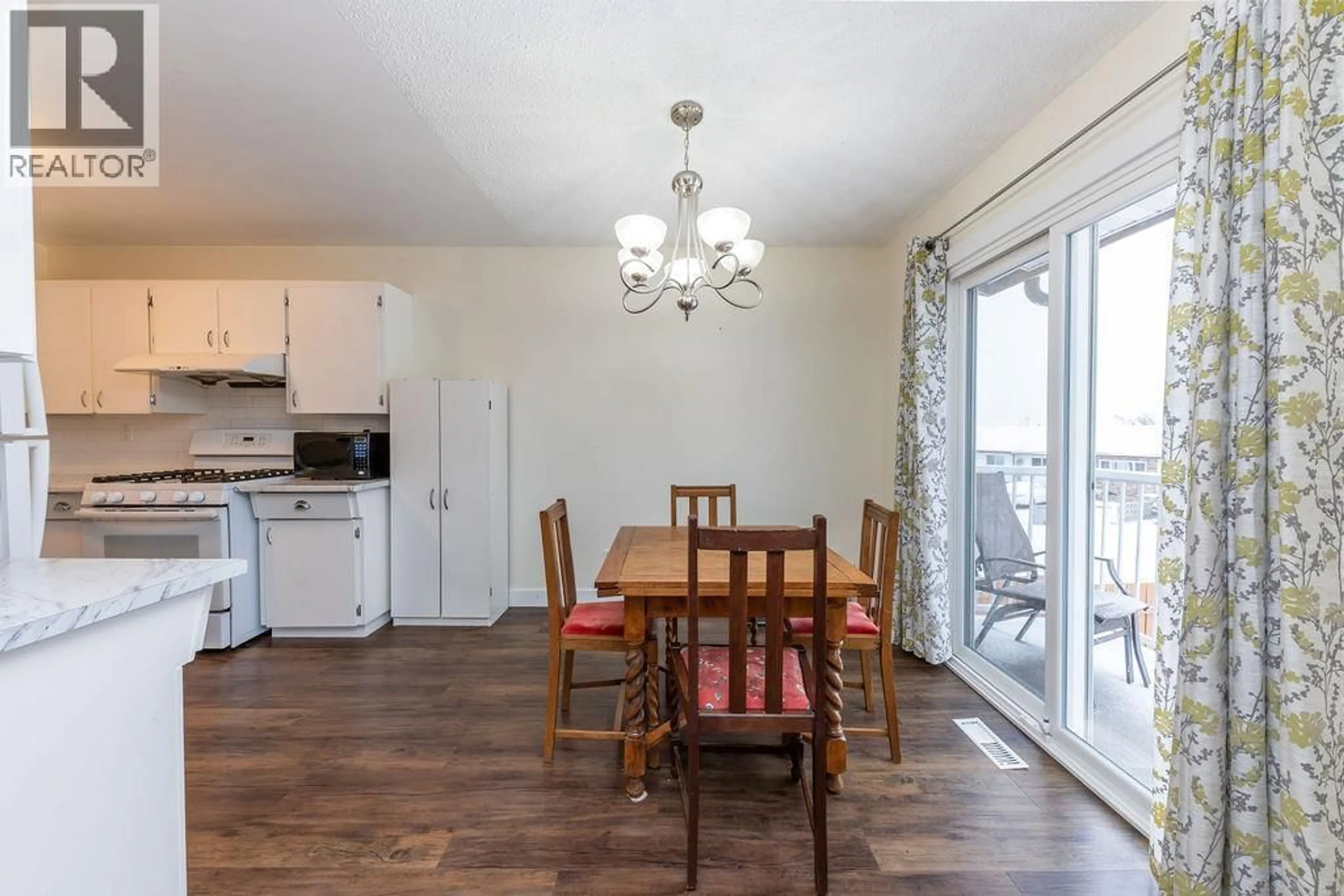 Dining room, wood/laminate floor for 353 WADDINGTON DRIVE, Kamloops British Columbia V2E1S3