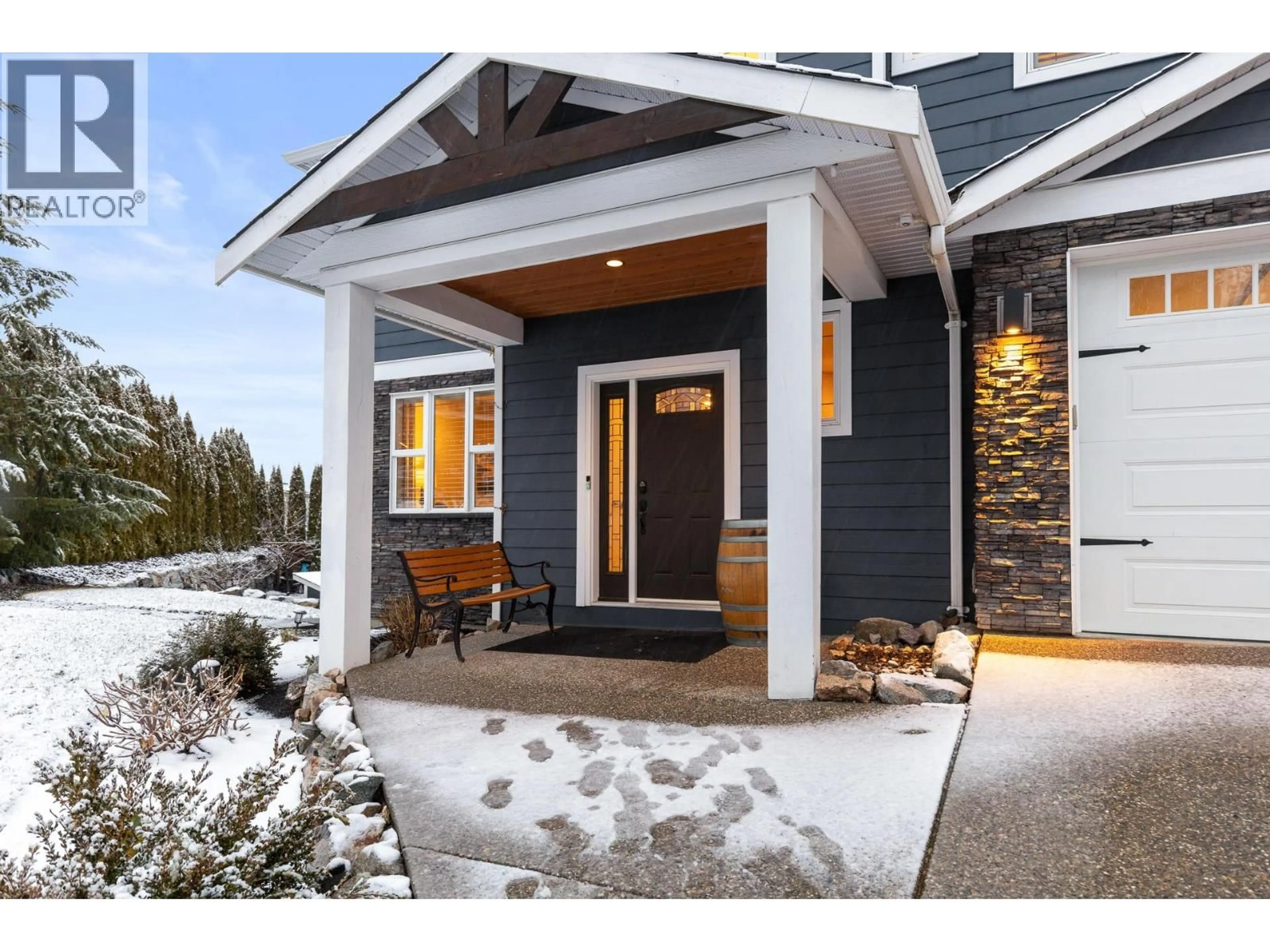 Indoor entryway for 13265 APEX DRIVE, Lake Country British Columbia V4V2P1