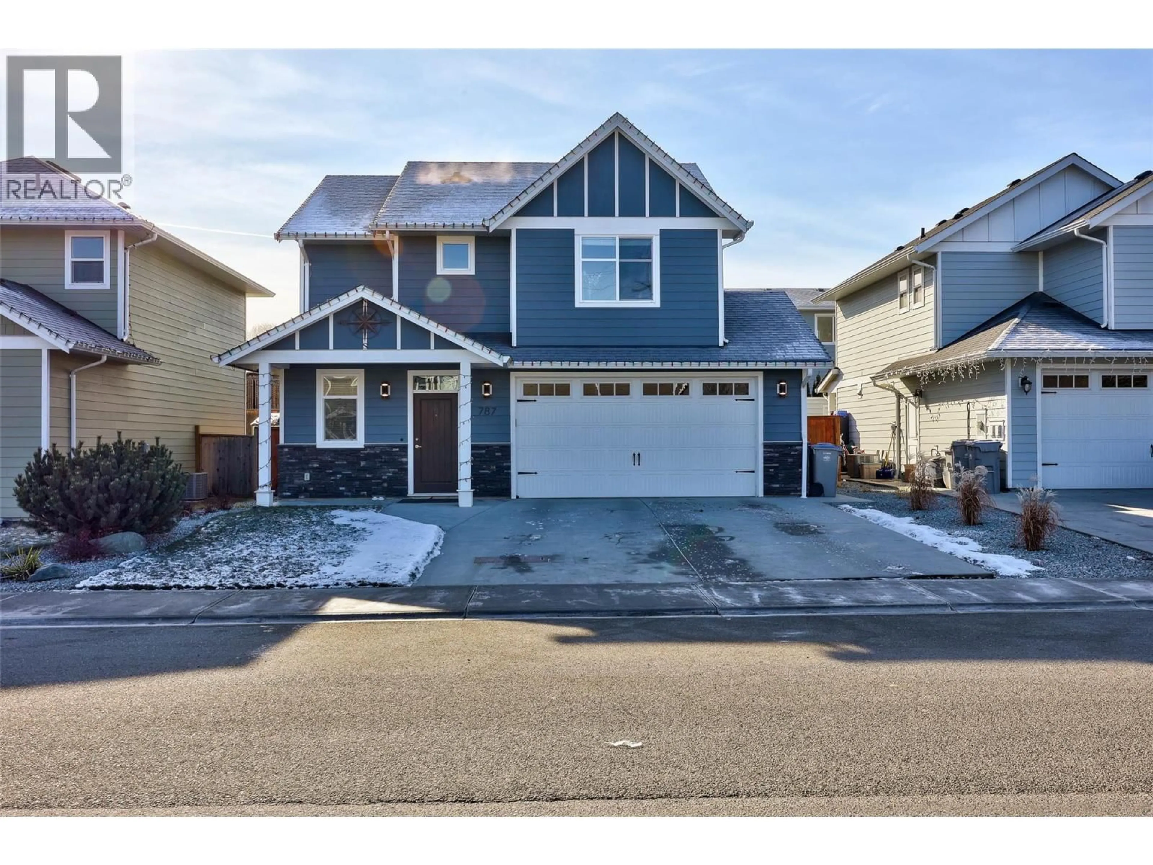 Home with vinyl exterior material, street for 787 STANSFIELD ROAD, Kamloops British Columbia V2B0G1