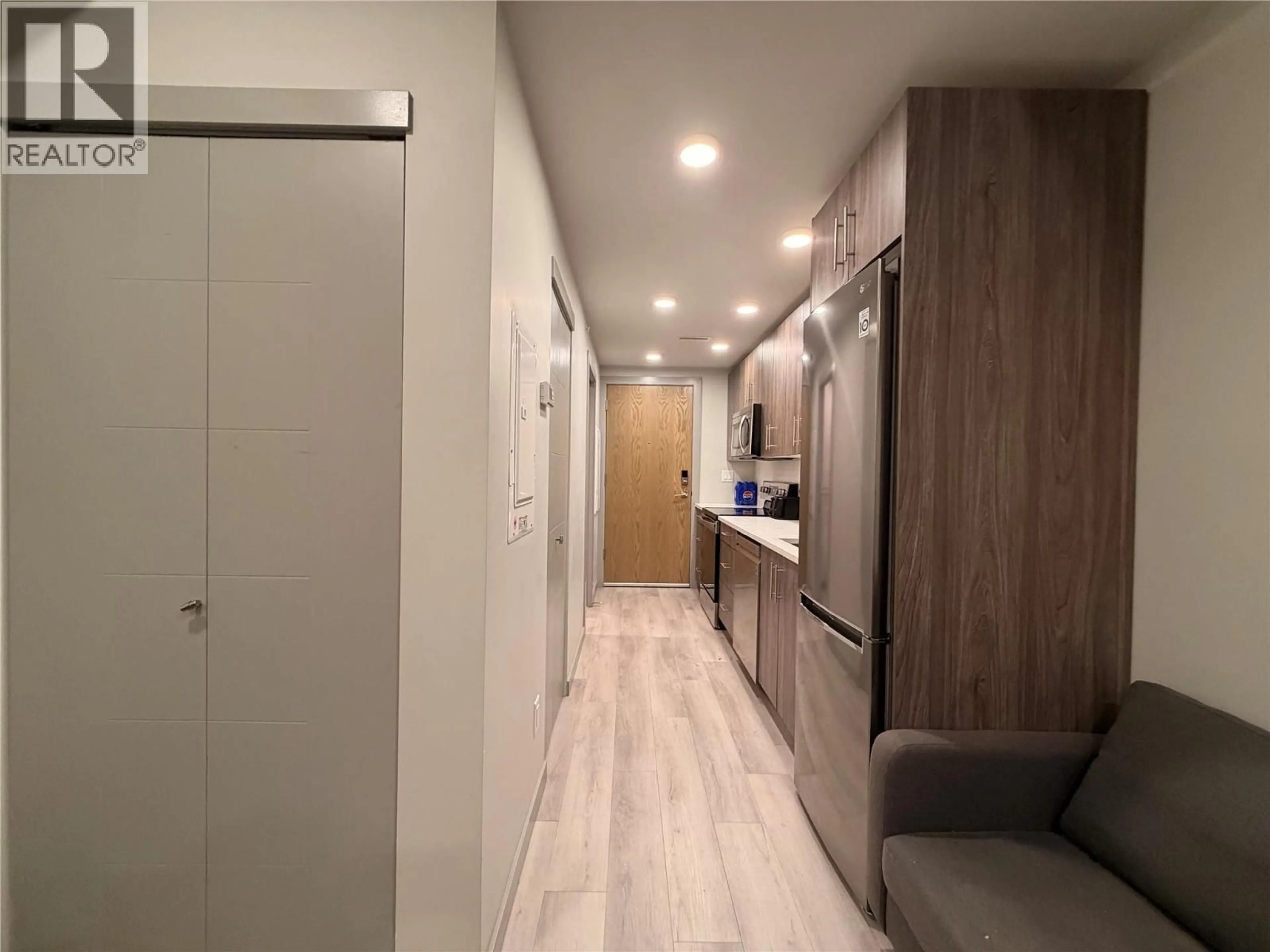 Unknown for PH14 - 345 DOUGALL ROAD NORTH, Kelowna British Columbia V1X3K8