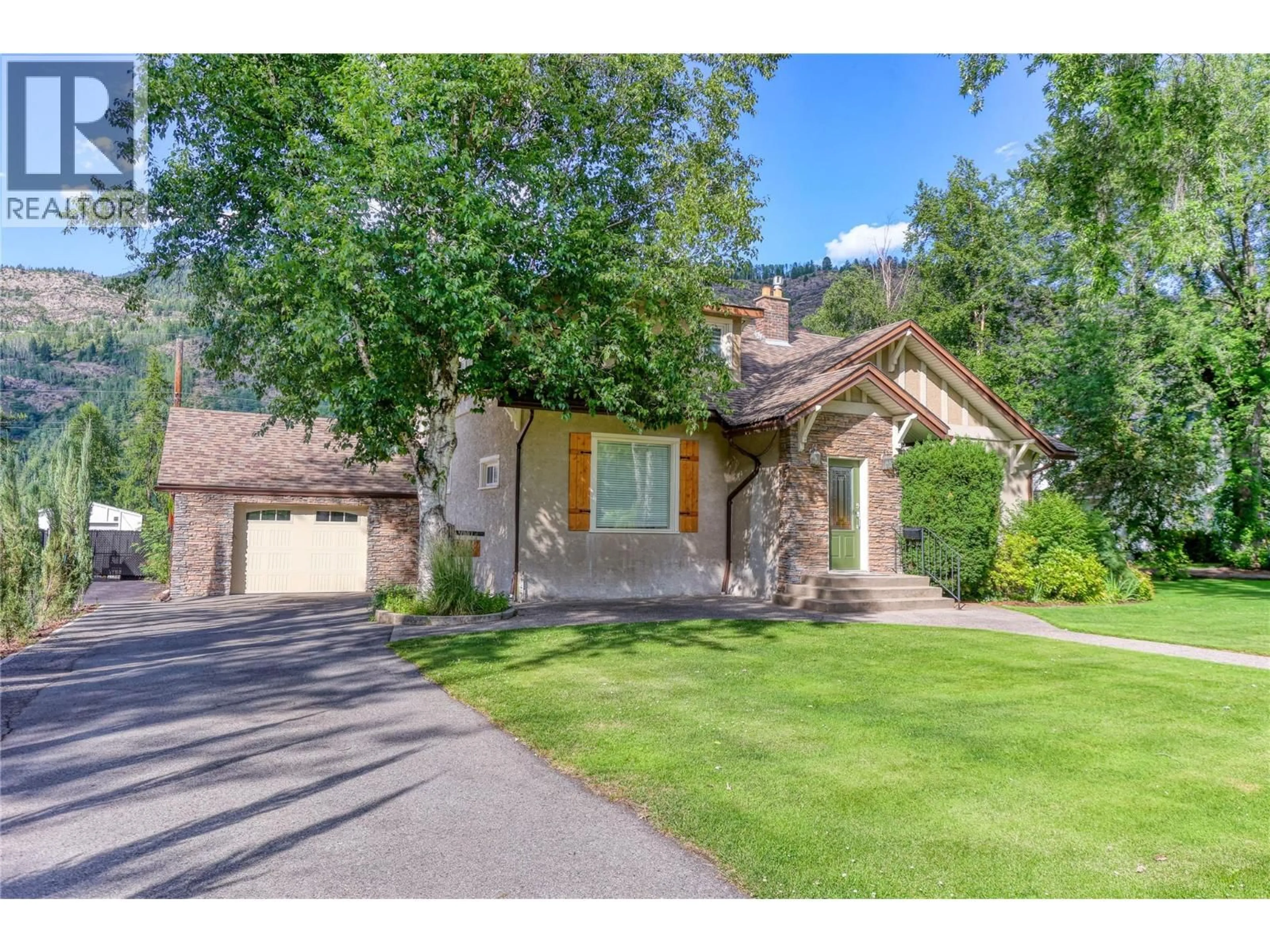 Unknown for 208 RITCHIE AVENUE, Trail British Columbia V1R1H2