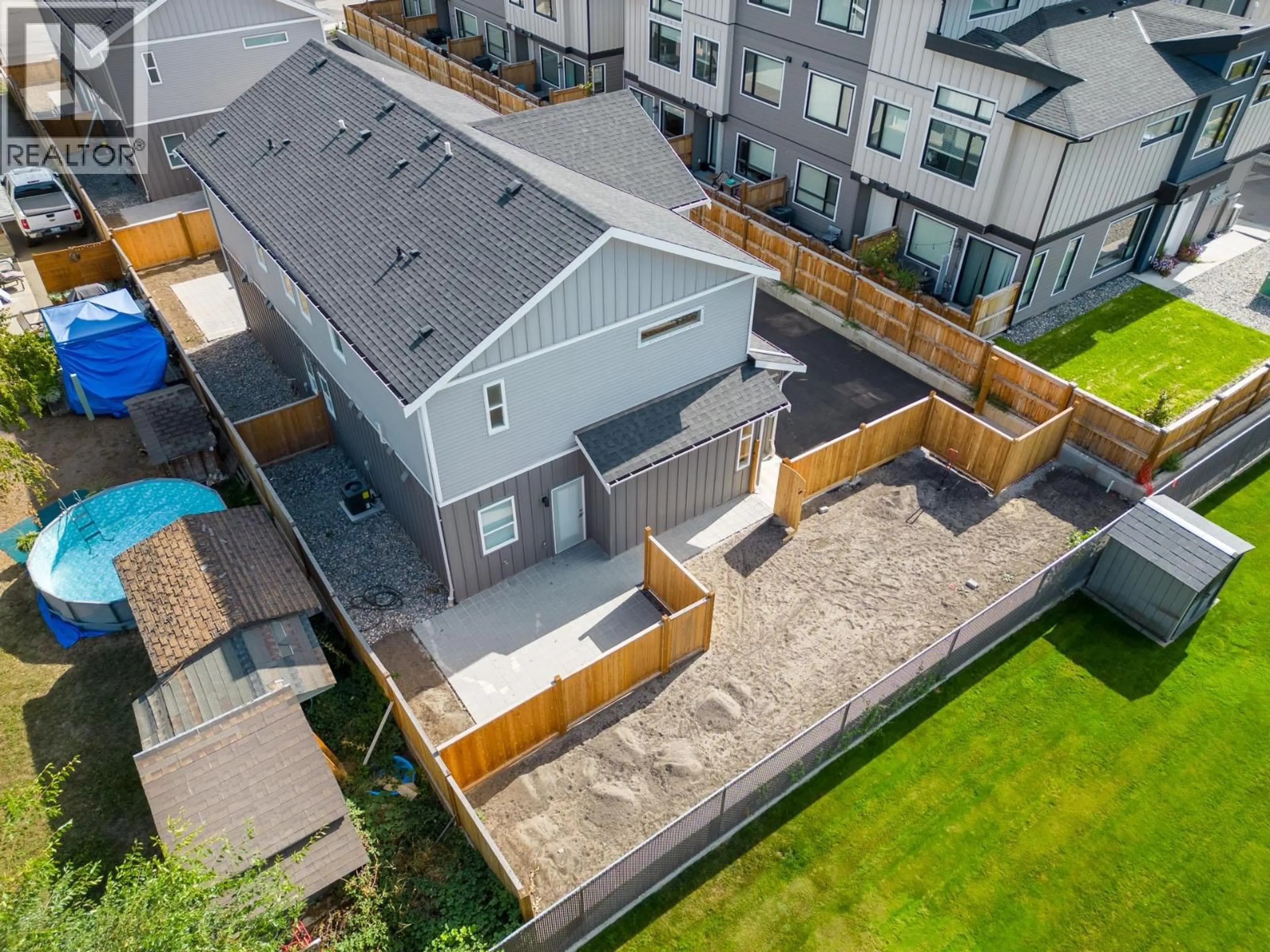 A pic from outside/outdoor area/front of a property/back of a property/a pic from drone, street for 280 NICKEL ROAD, Kelowna British Columbia V1X4E6