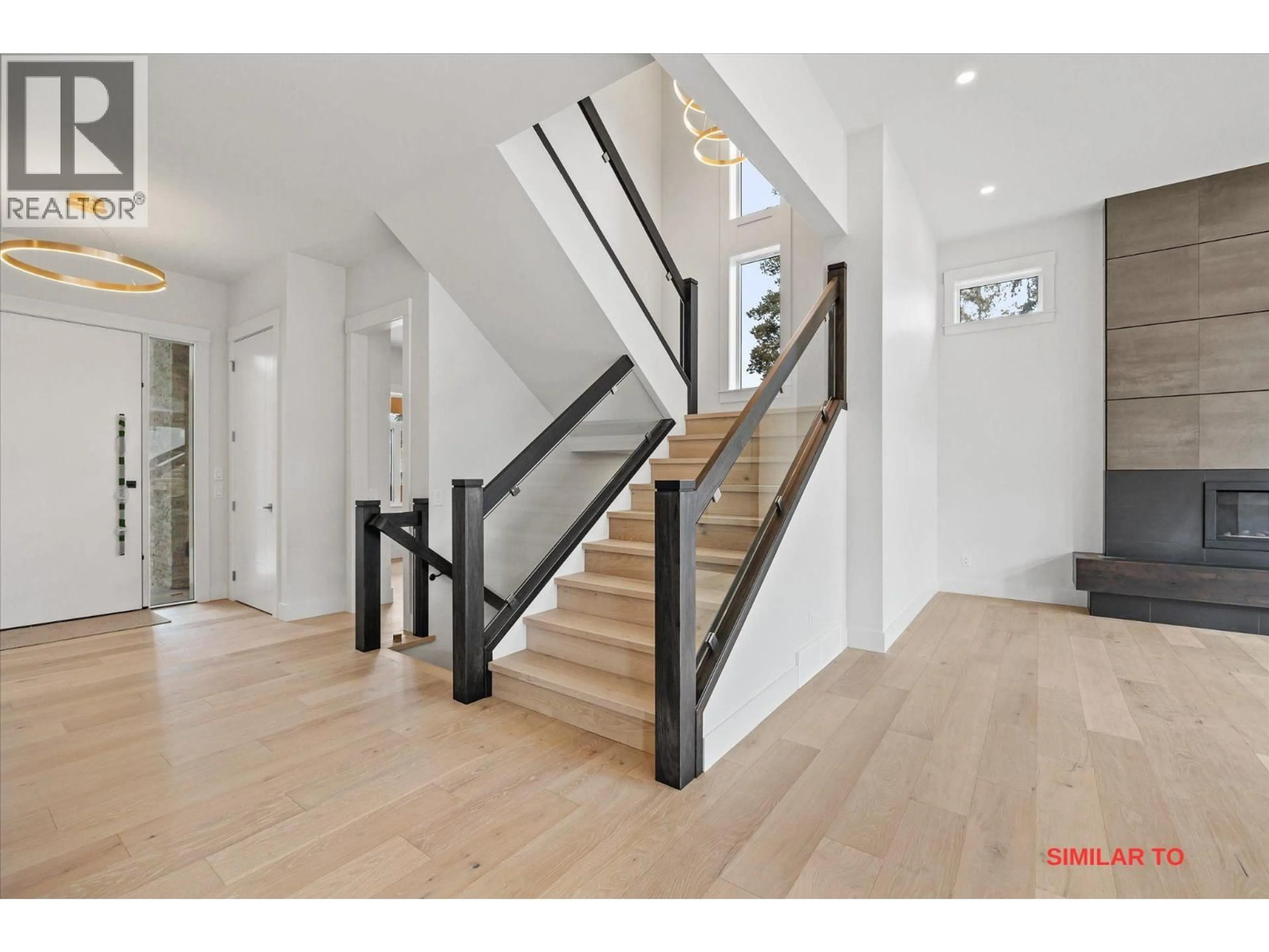 Stairs for 4621 FORDHAM ROAD, Kelowna British Columbia V1W1P1