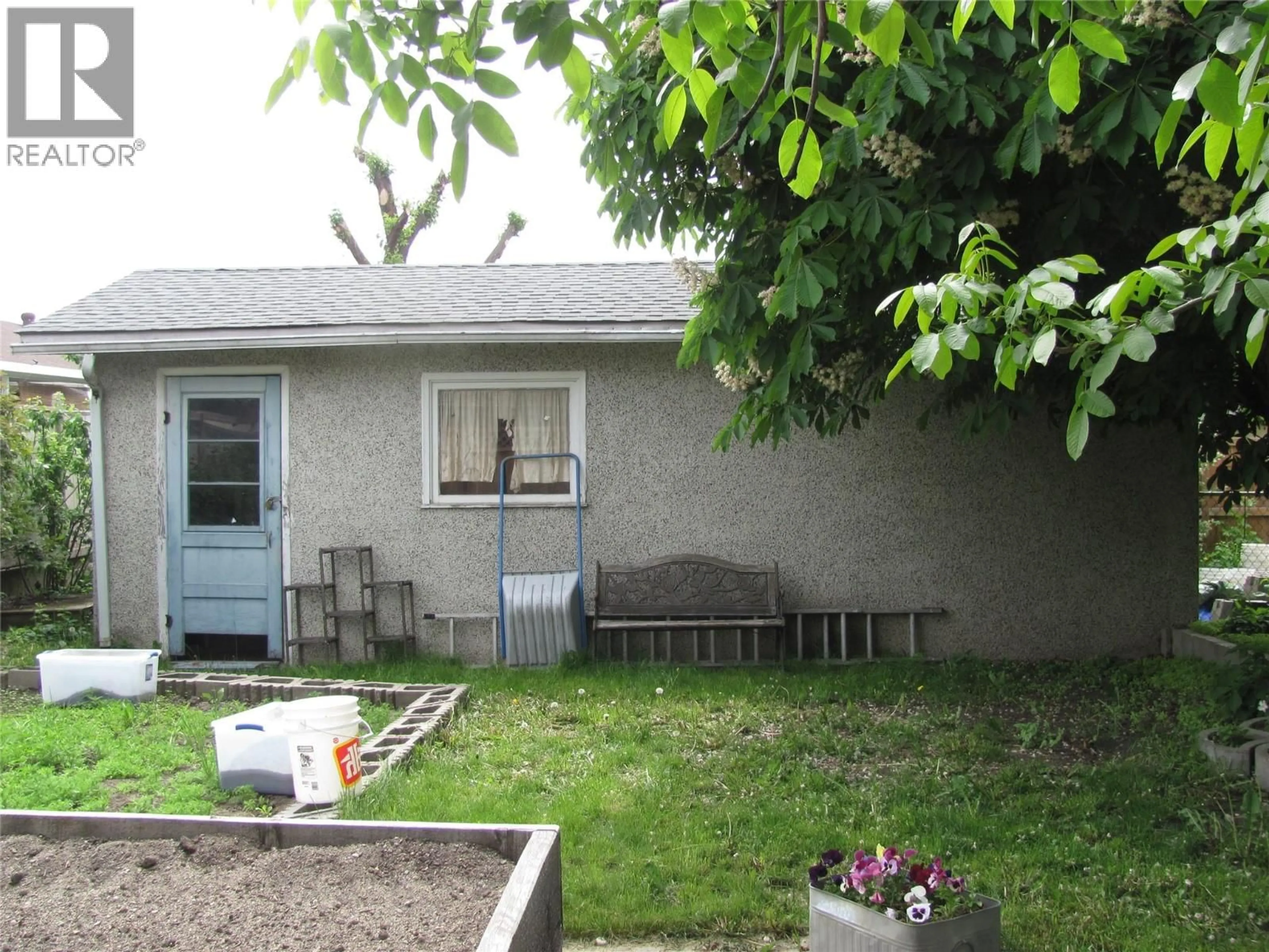 Patio, street for 4309 22 STREET, Vernon British Columbia V1T4J3