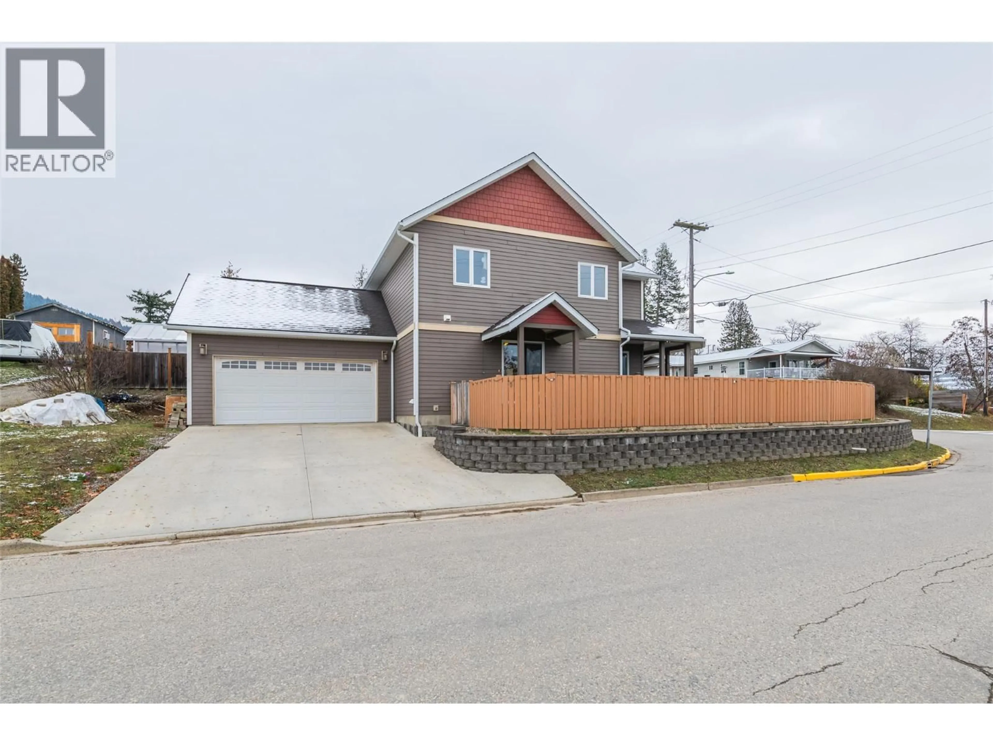 Unknown for 902 MURDOCH STREET, Creston British Columbia V0B1G4