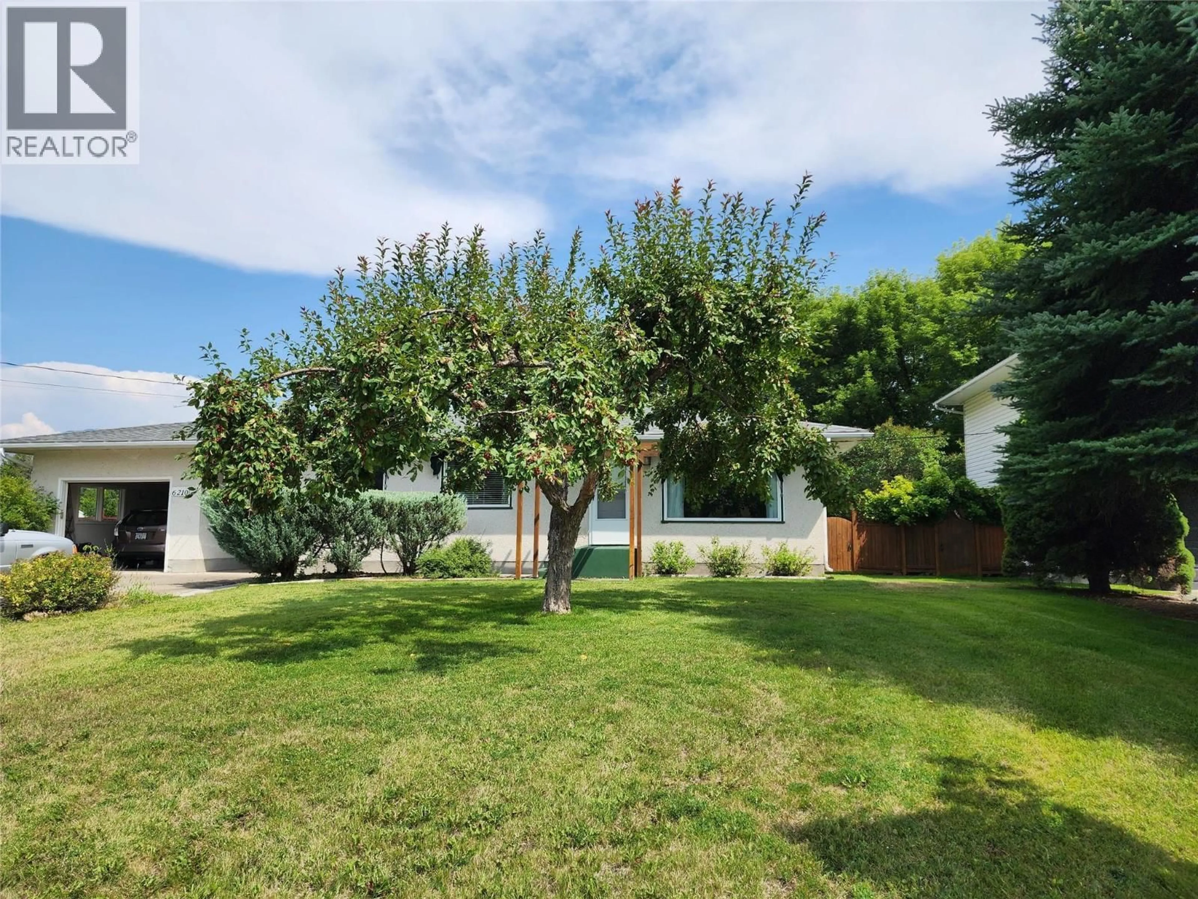 A pic from outside/outdoor area/front of a property/back of a property/a pic from drone, unknown for 6210 YORK ROAD, Grand Forks British Columbia V0H1H2