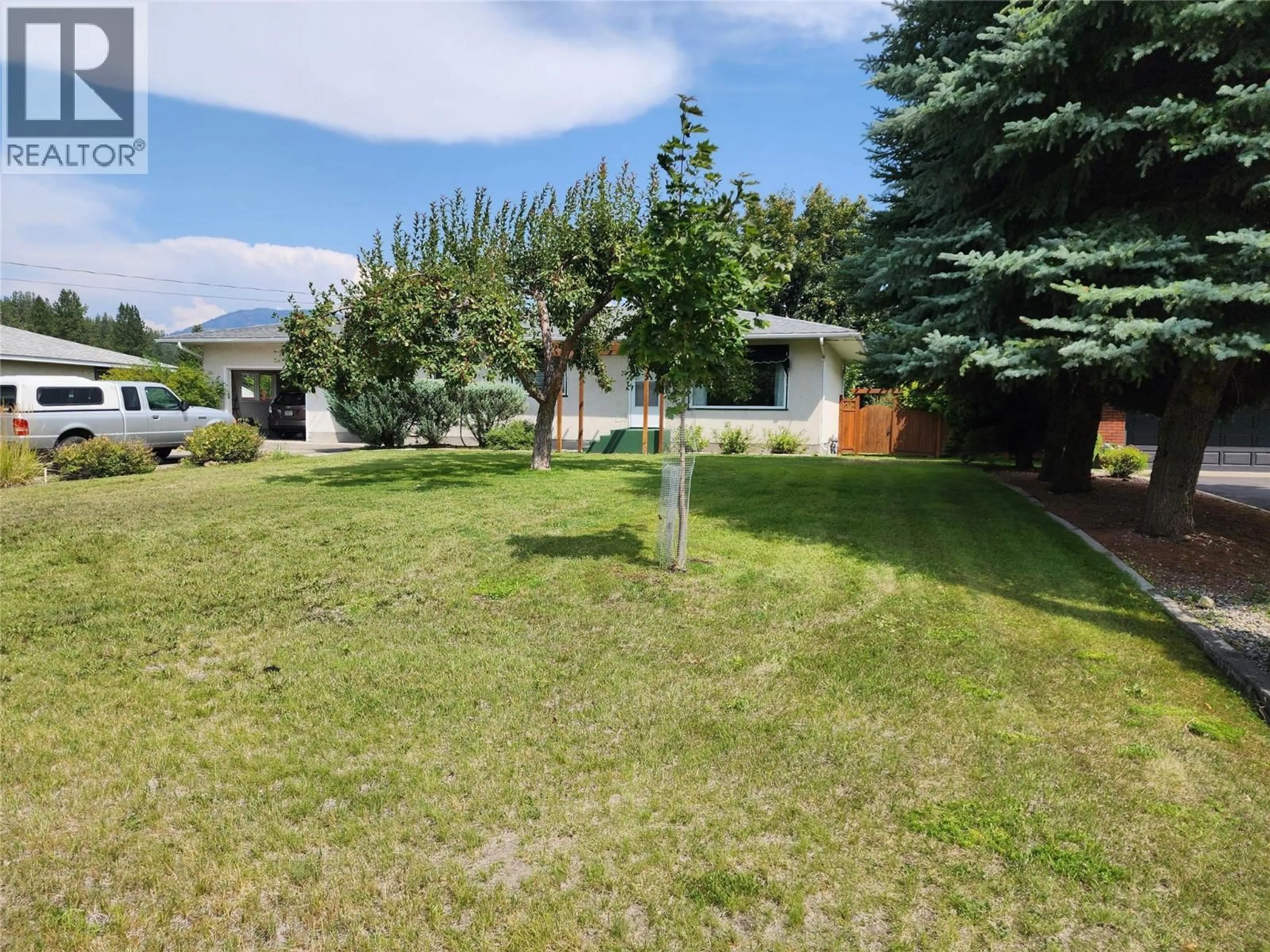 A pic from outside/outdoor area/front of a property/back of a property/a pic from drone, unknown for 6210 YORK ROAD, Grand Forks British Columbia V0H1H2
