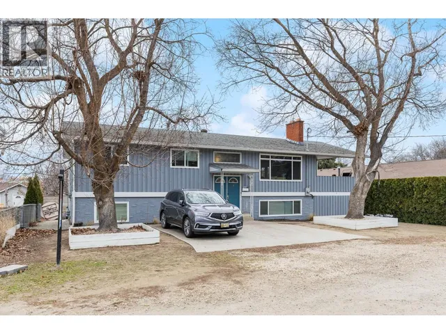 714 YOUNG ROAD, Kelowna 3