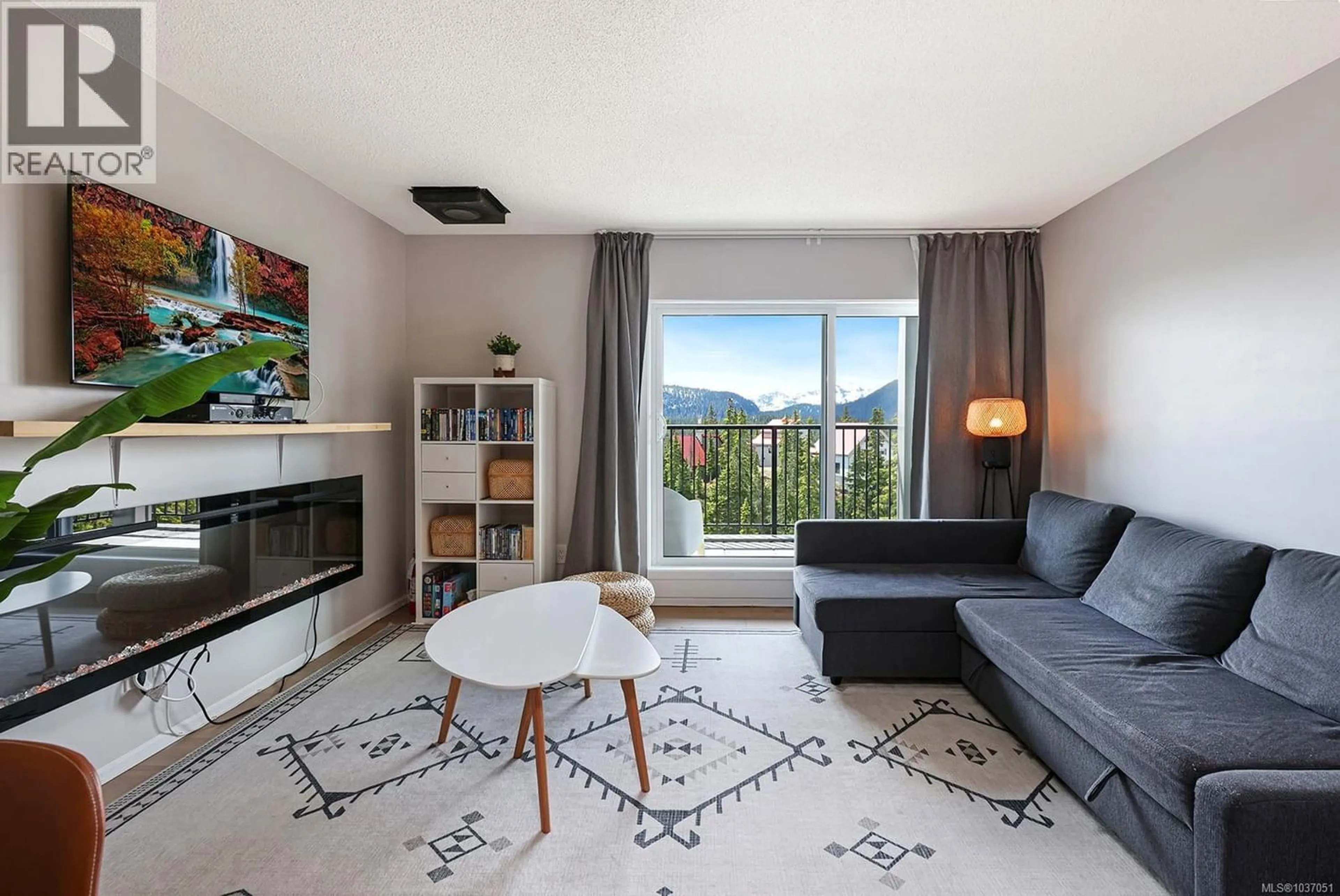 Unknown for 303 - 695 CASTLE CRAG CRESCENT, Courtenay British Columbia V9J1L0
