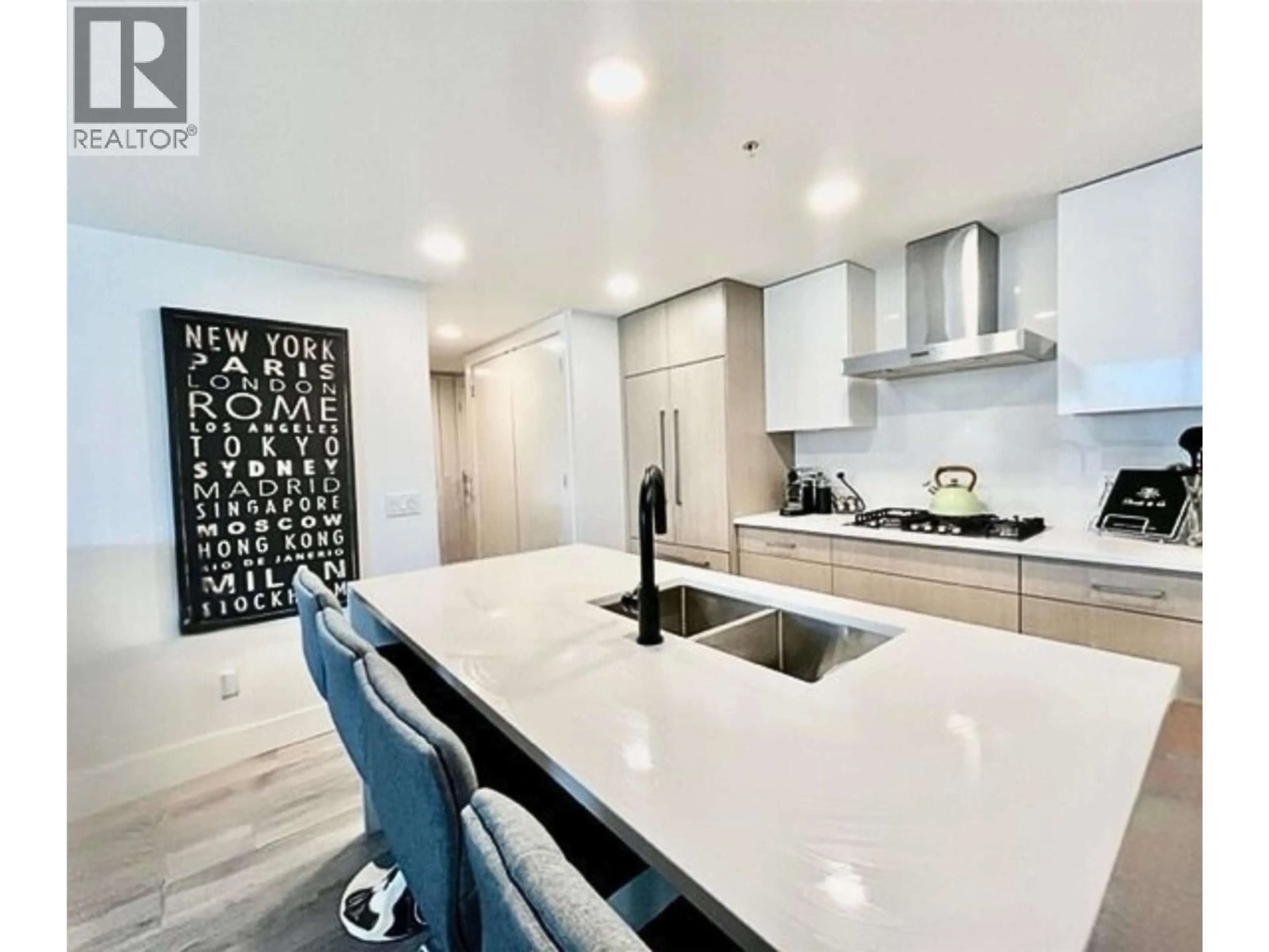 Open concept kitchen, unknown for 701 - 1588 ELLIS STREET, Kelowna British Columbia V1Y8L1