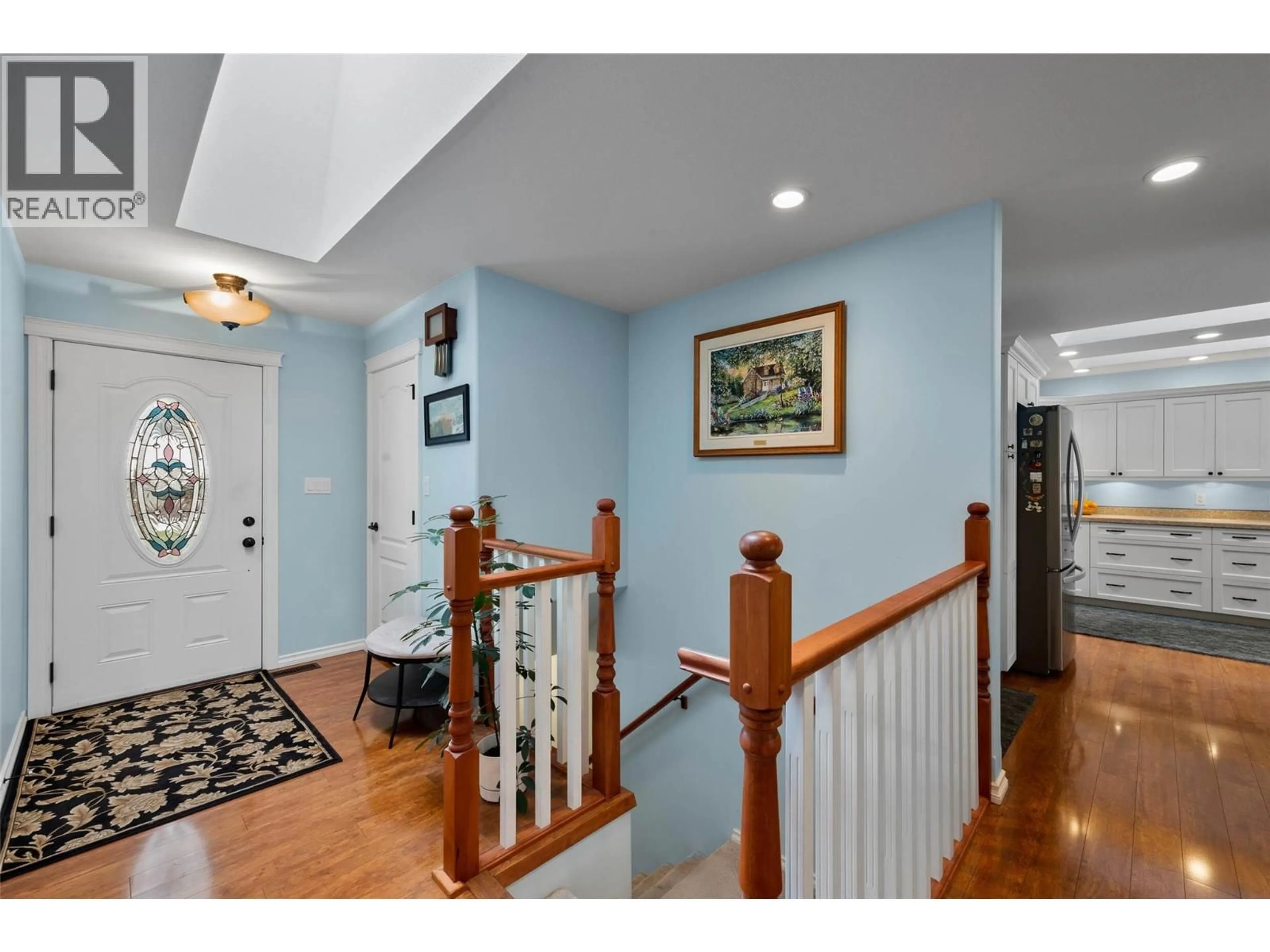 Indoor entryway for 3573 NAVATANEE DRIVE, Kamloops British Columbia V2H1S1