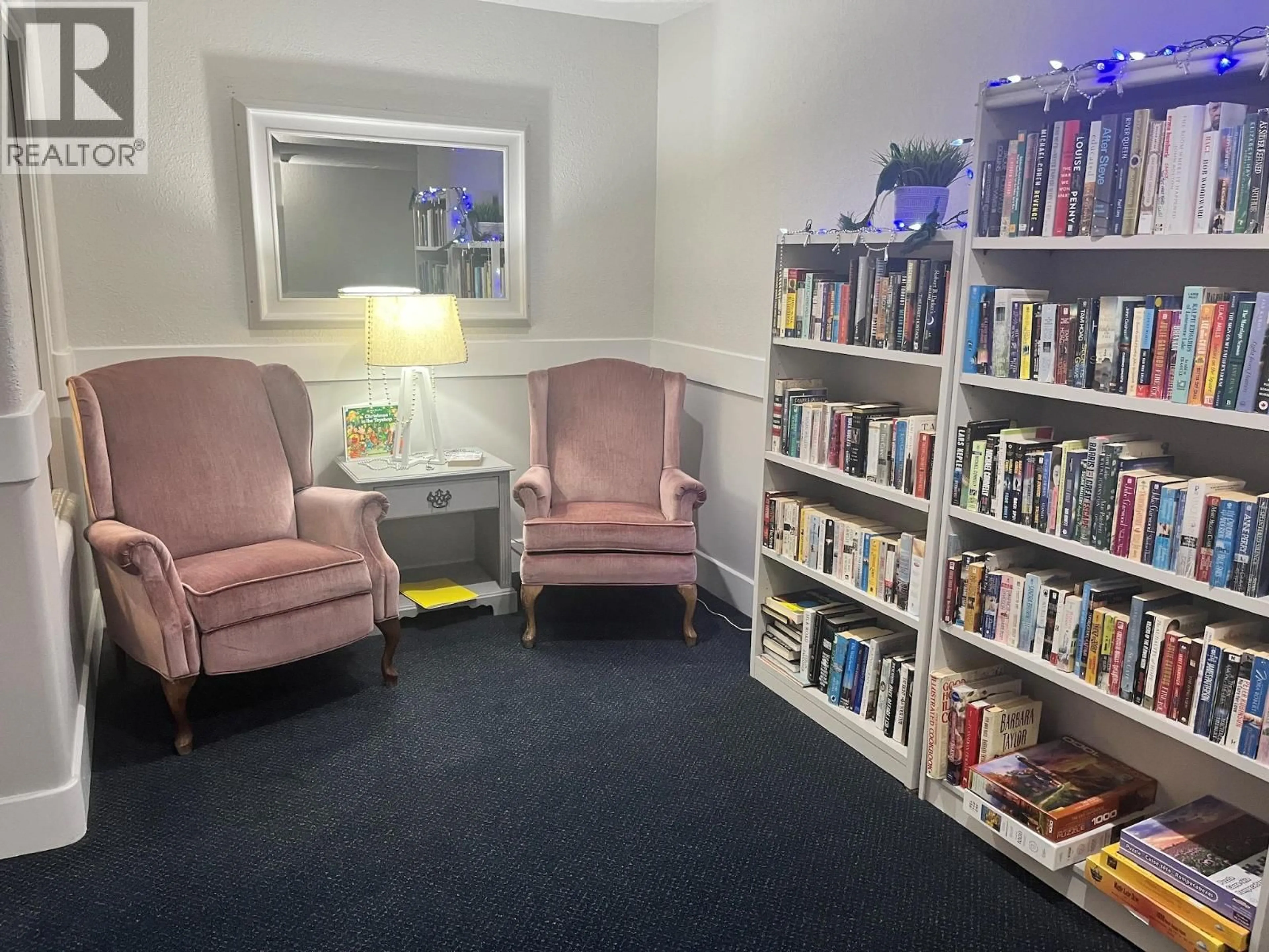 A pic of a room for 401 - 3221 CENTENNIAL DRIVE, Vernon British Columbia V1T2T8