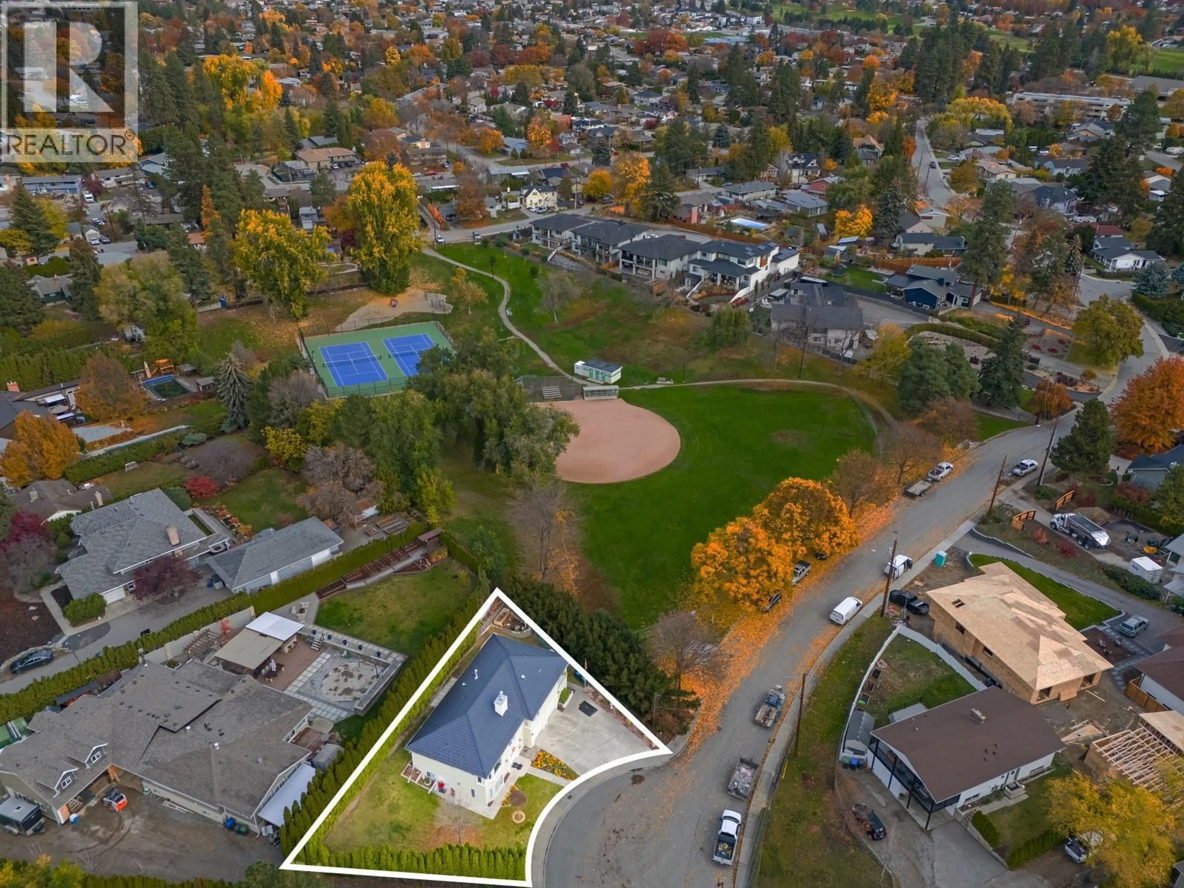 A pic from outside/outdoor area/front of a property/back of a property/a pic from drone, street for 1650 HIGHLAND DRIVE NORTH, Kelowna British Columbia V1Y4K8