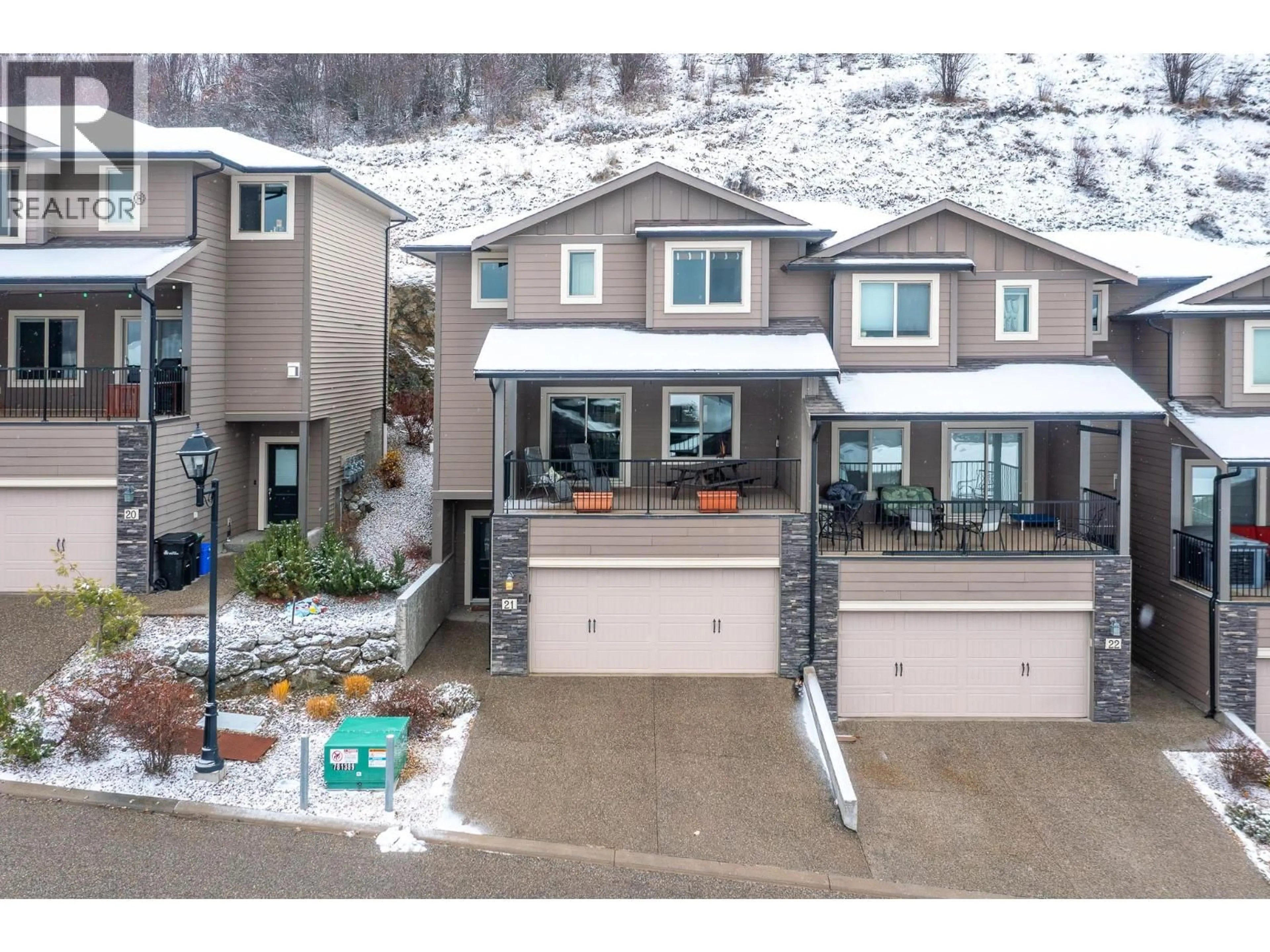 A pic from outside/outdoor area/front of a property/back of a property/a pic from drone, mountain view for 21 - 1040 MT REVELSTOKE PLACE, Vernon British Columbia V1B4E3