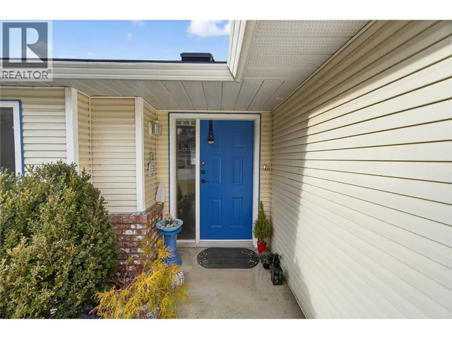4 - 801 20TH STREET NORTHEAST, Salmon Arm 4