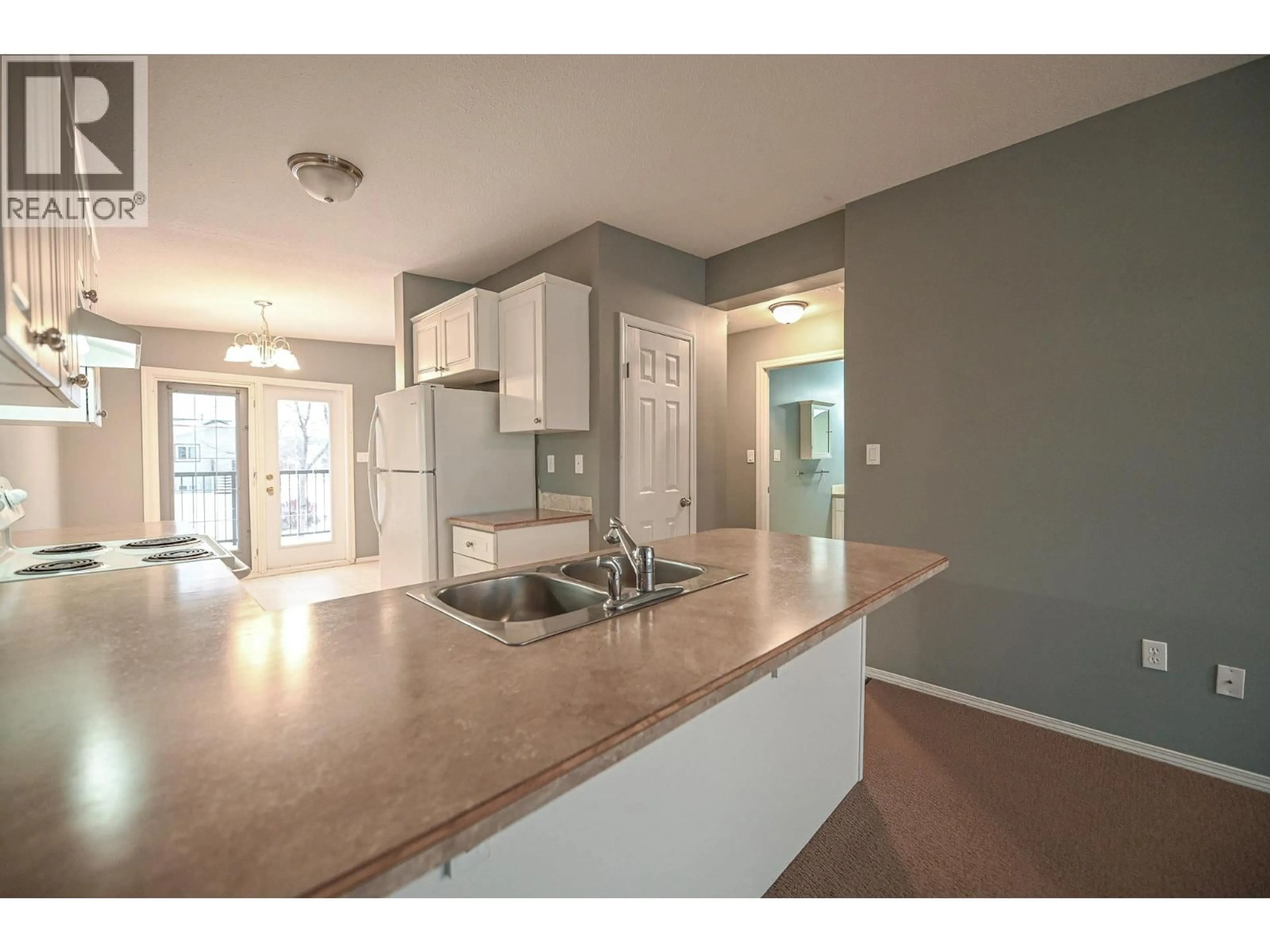 Open concept kitchen, unknown for 4866 EMERALD AVENUE, Canal Flats British Columbia V0B1B0