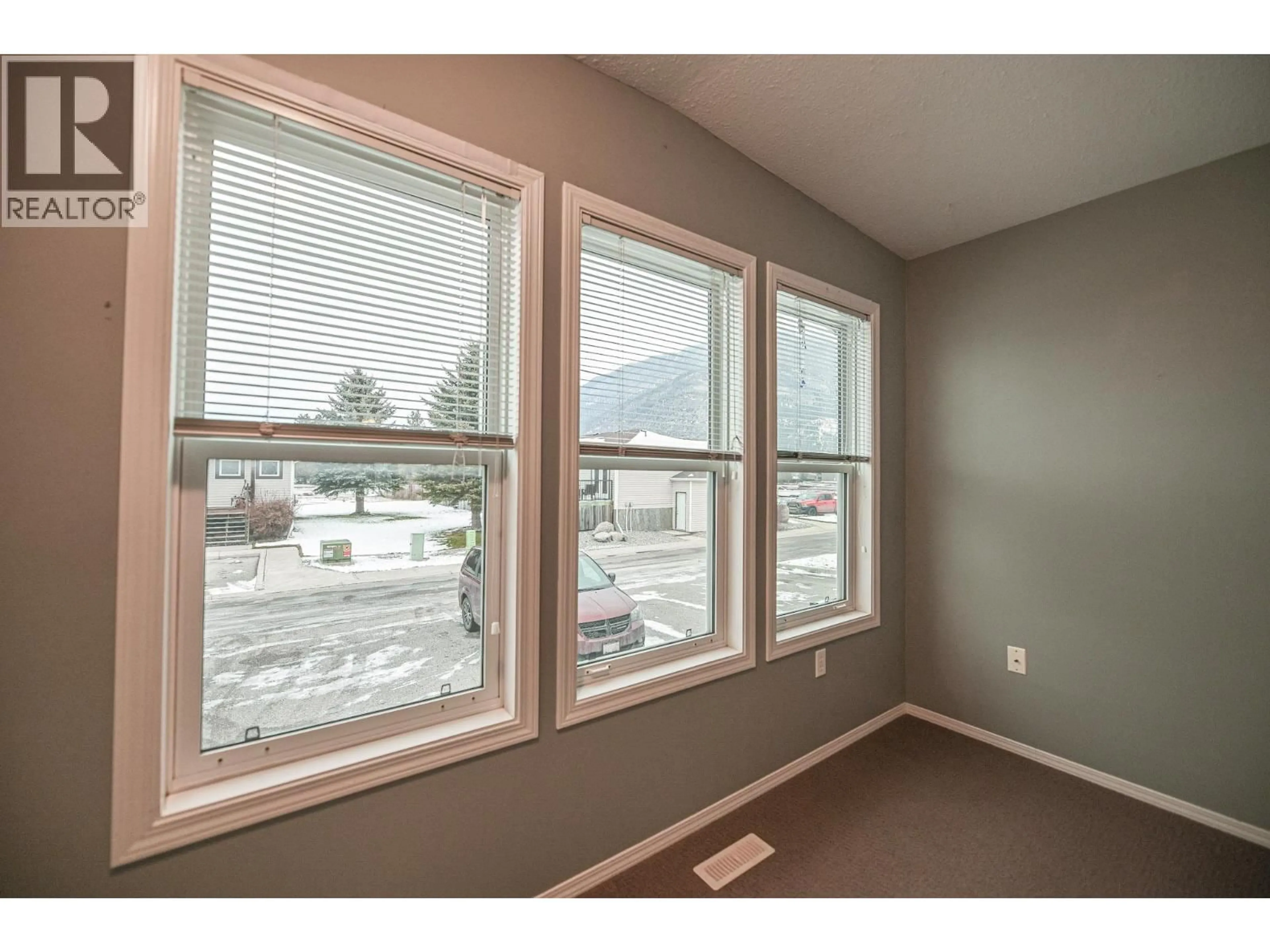 A pic of a room for 4866 EMERALD AVENUE, Canal Flats British Columbia V0B1B0