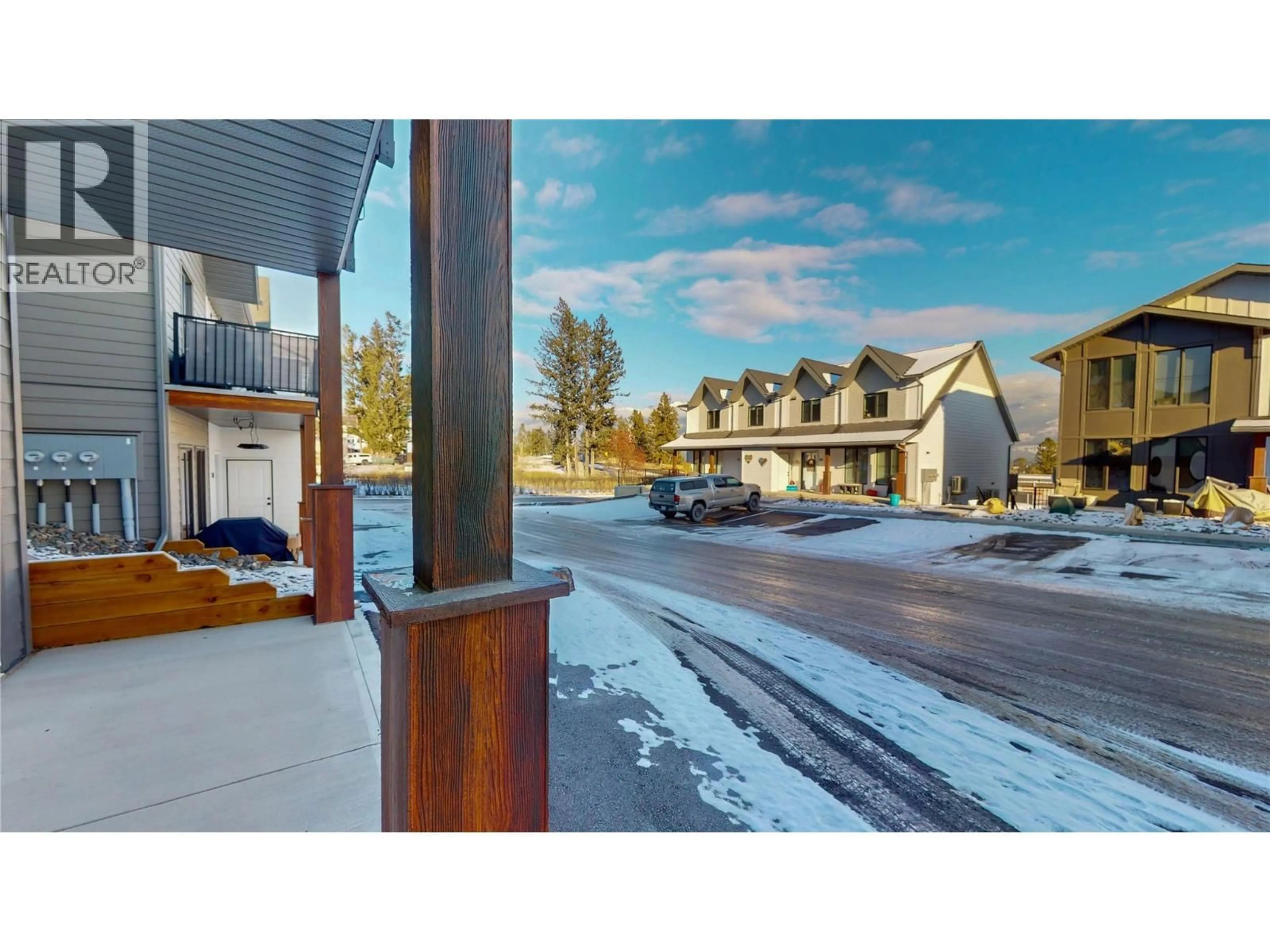Patio, mountain view for 42 - 2098 PINE TREE WAY, Invermere British Columbia V0A1K4