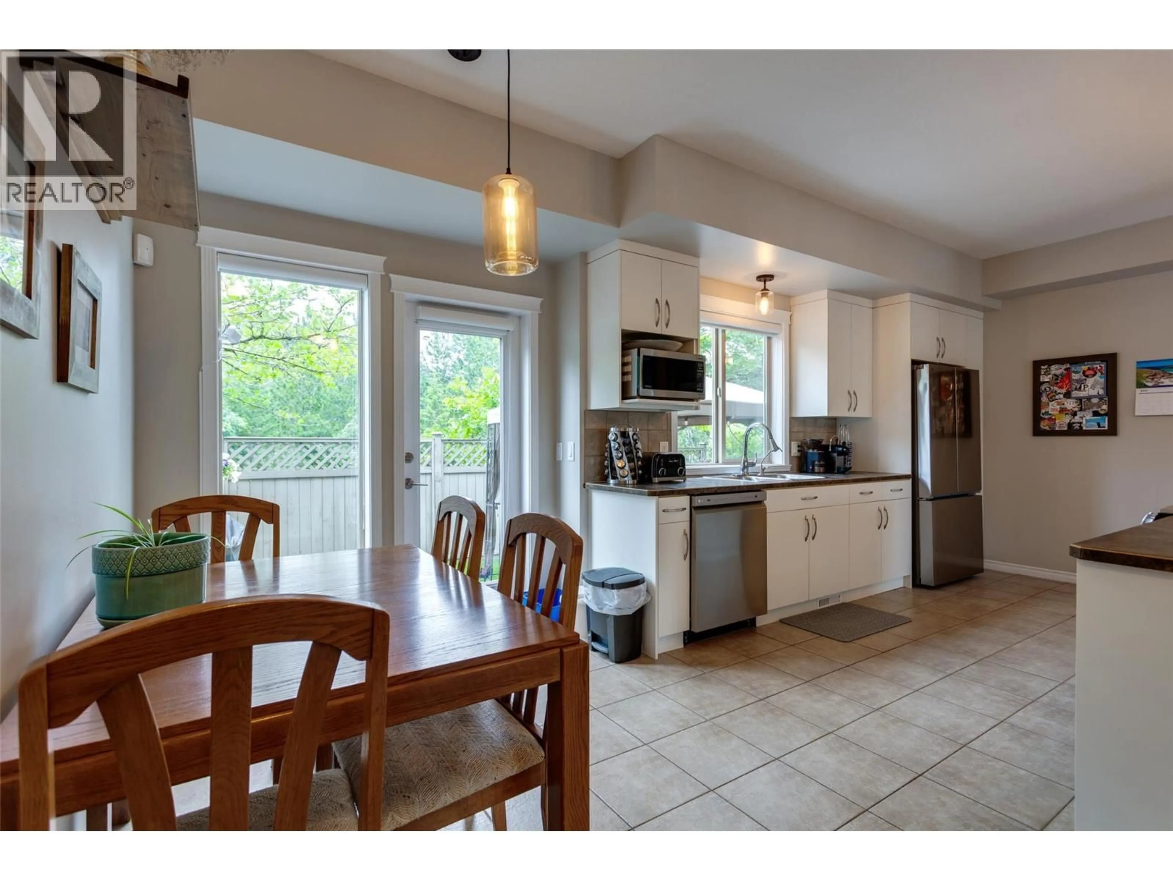 Open concept kitchen, ceramic/tile floor for 15 - 1798 OLYMPUS WAY, West Kelowna British Columbia V1Z4A6
