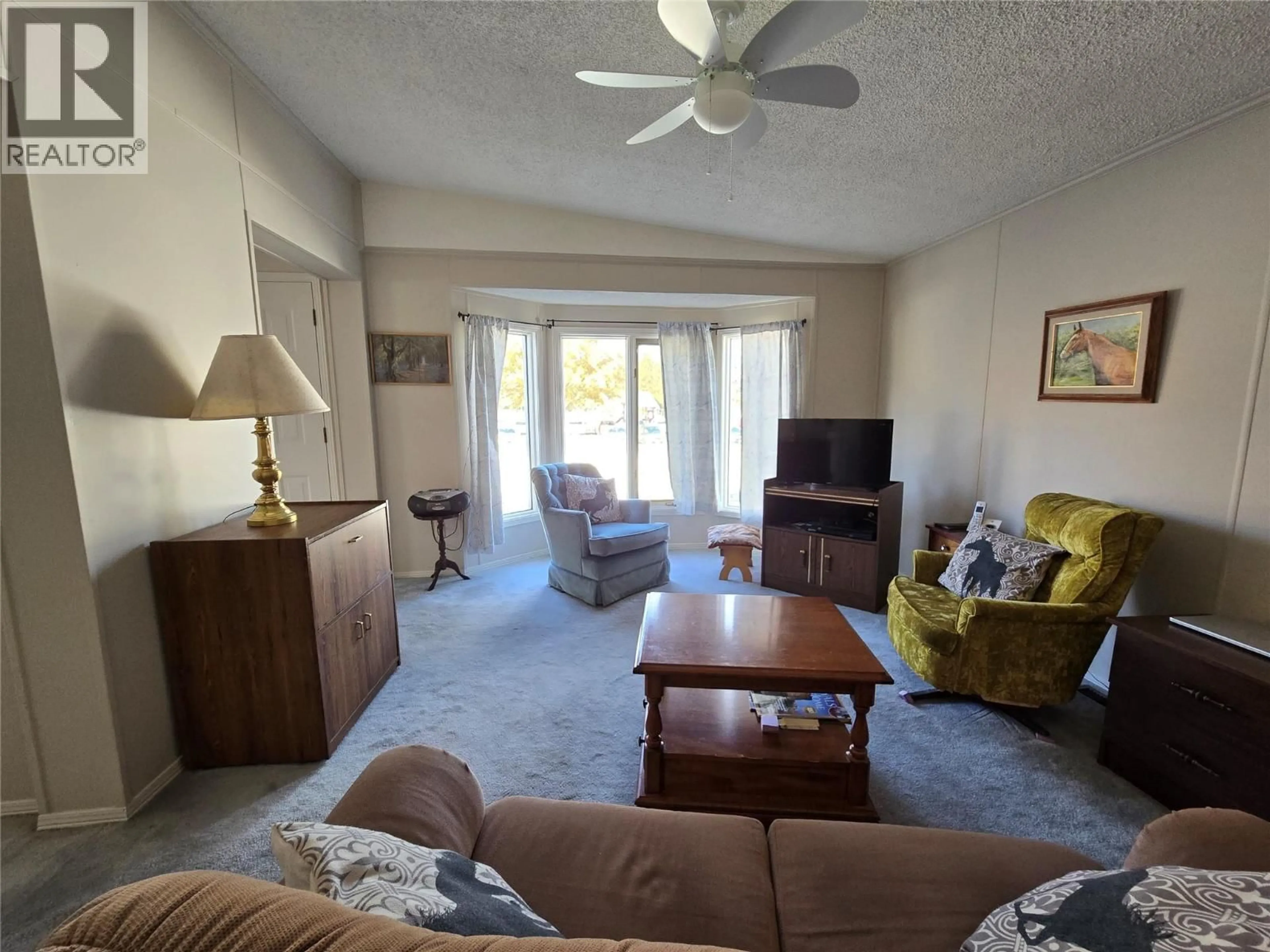 Living room with furniture, unknown for 29 - 6677 PARK DRIVE, Oliver British Columbia V0H1T0