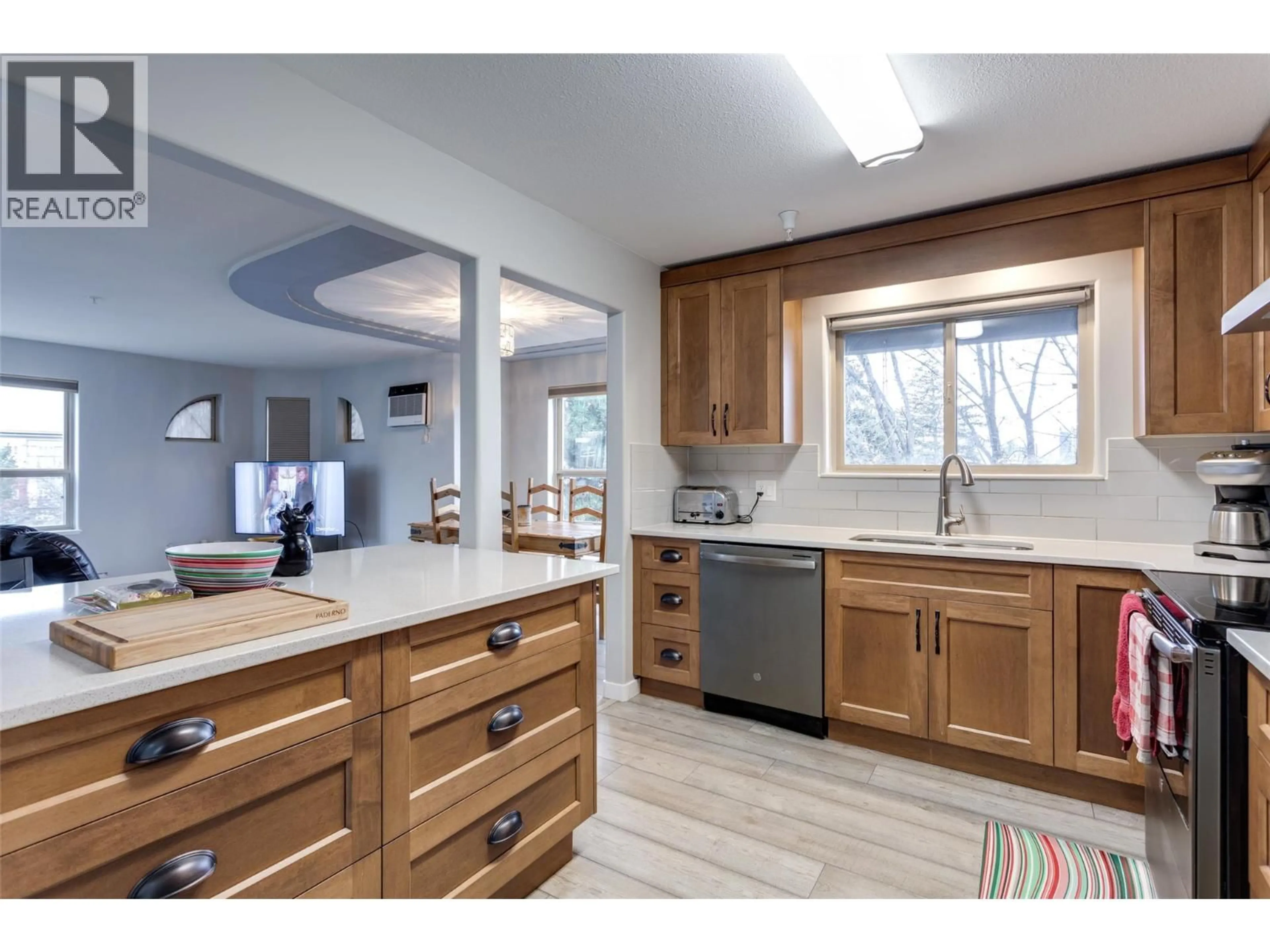 Open concept kitchen, unknown for 302 - 2130 VASILE ROAD, Kelowna British Columbia V1Y6H5