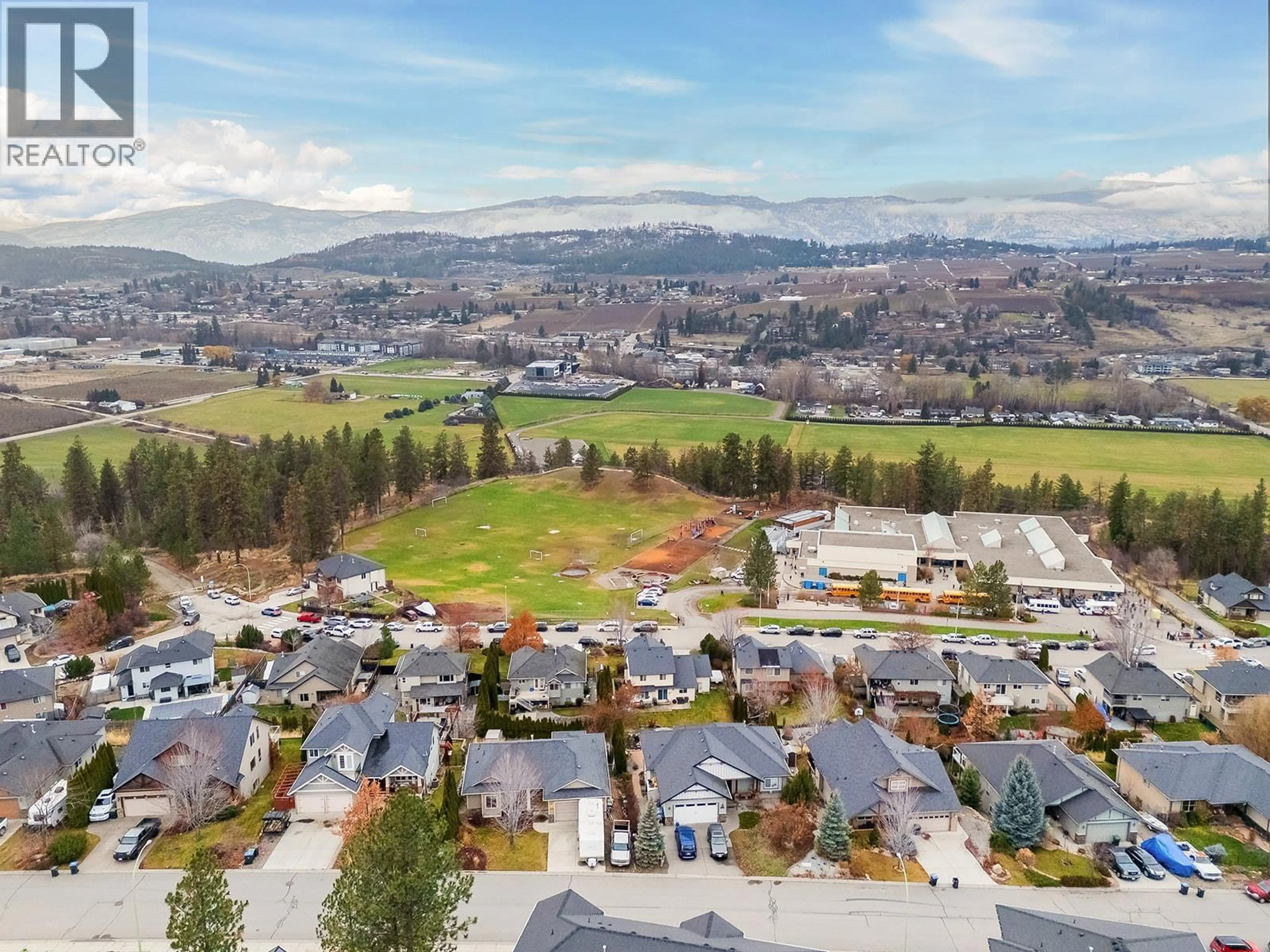 A pic from outside/outdoor area/front of a property/back of a property/a pic from drone, mountain view for 10290 TERESA ROAD, Lake Country British Columbia V4V2N6