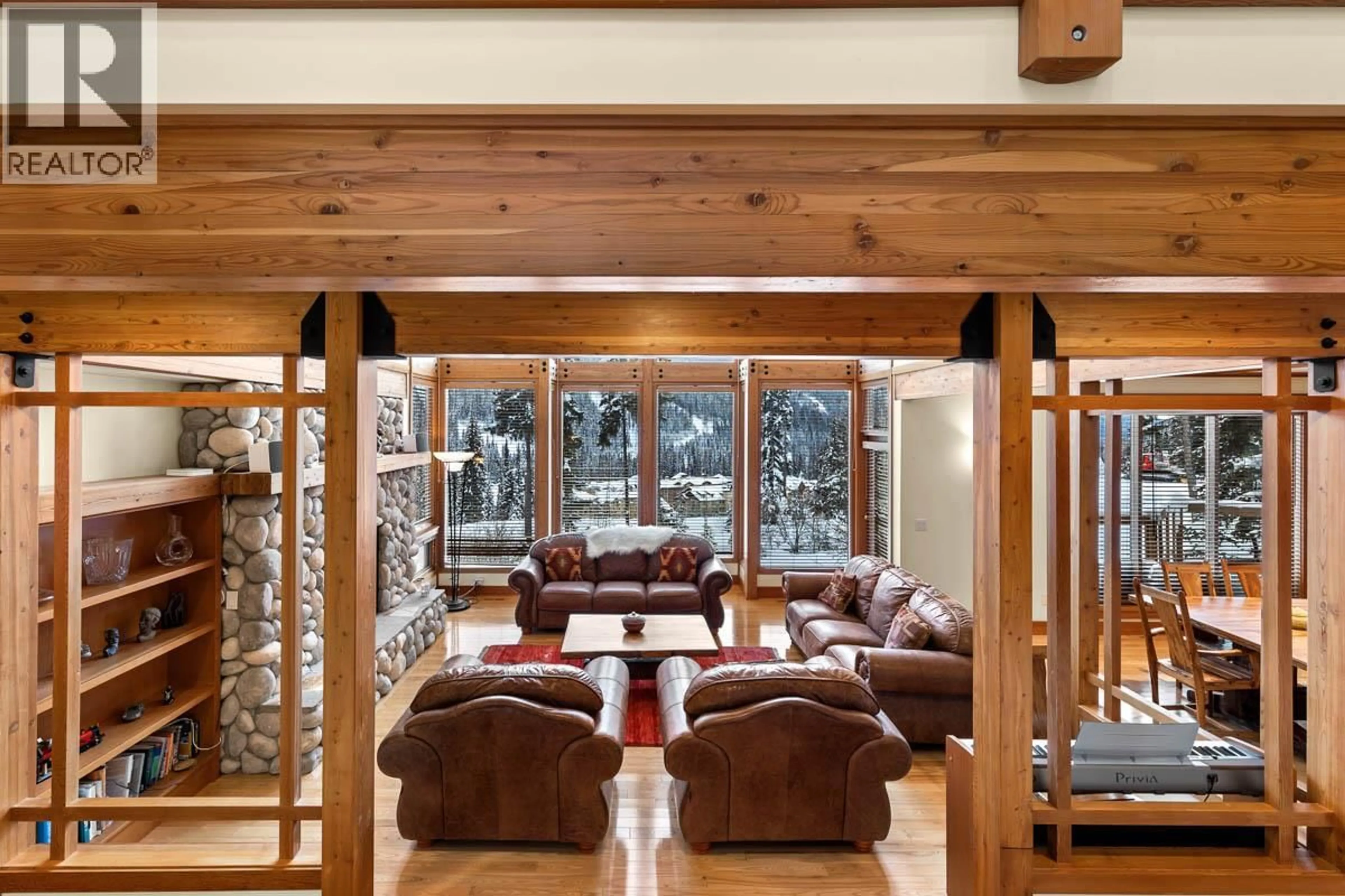 Indoor foyer for 4119 SUNDANCE DRIVE, Sun Peaks British Columbia V0E5N0