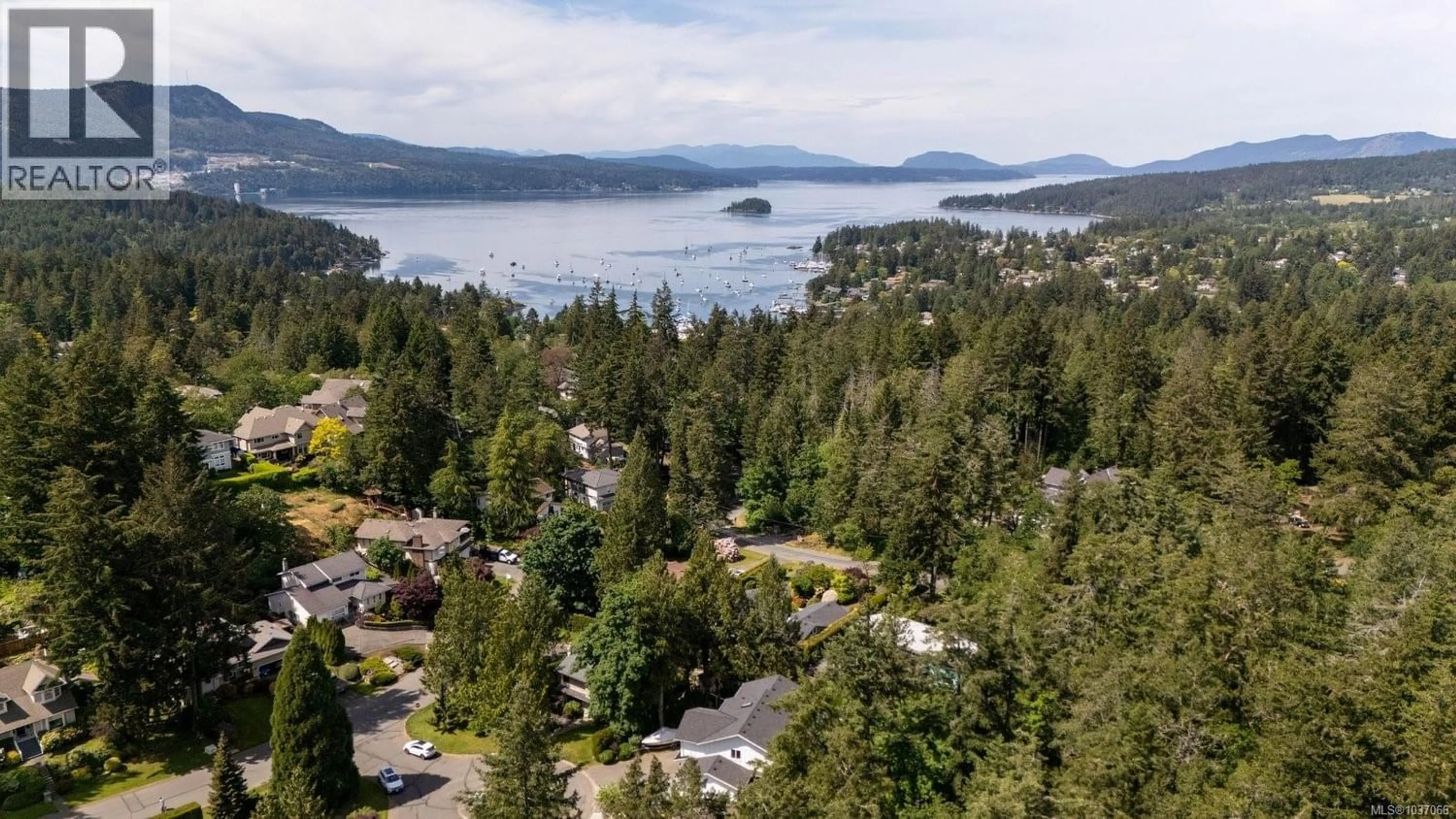 Unknown for 1018 ELSTREE CLOSE, Central Saanich British Columbia V8M1A4