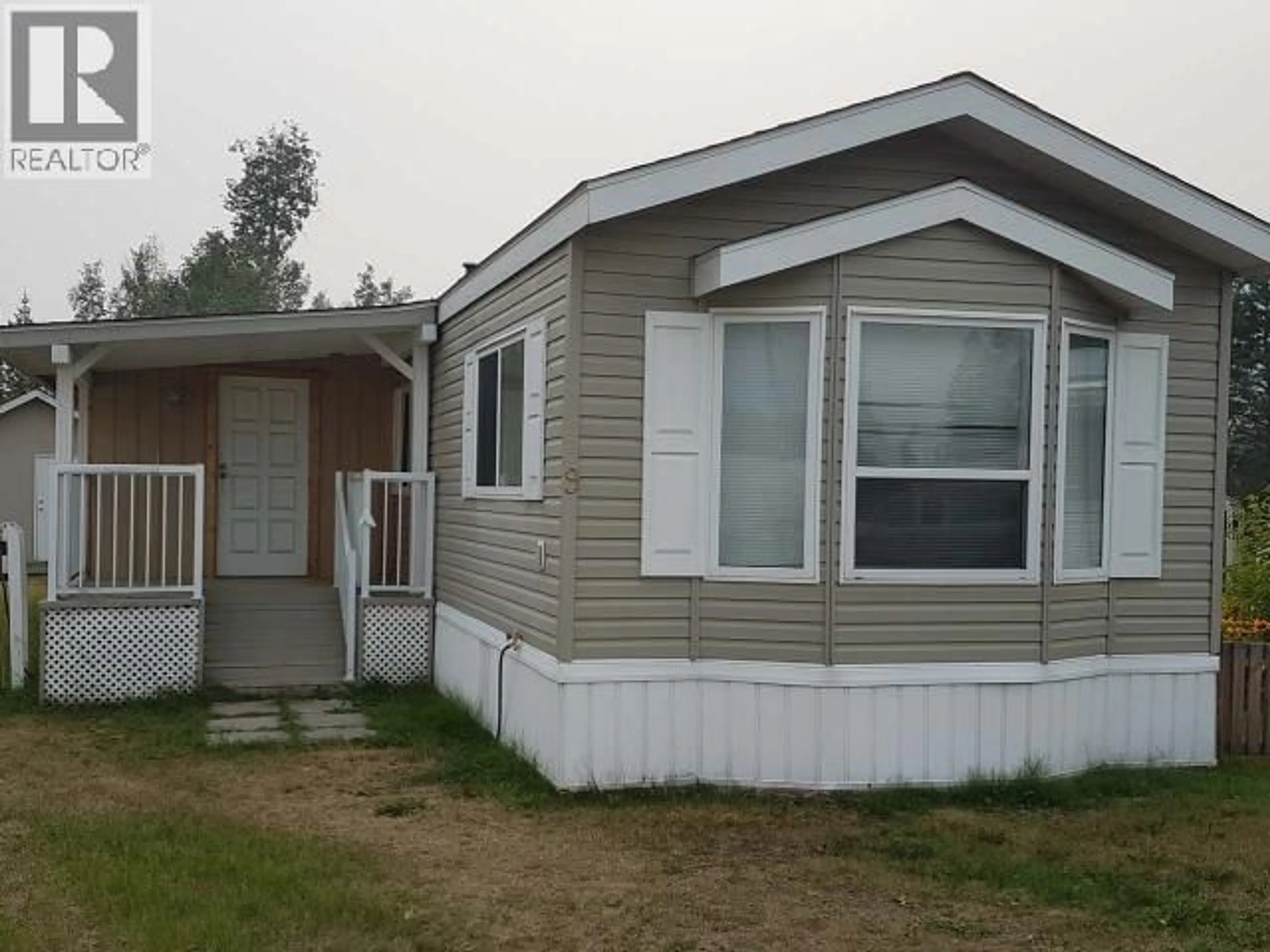 Home with vinyl exterior material, street for 9 - 130 FERRY ROAD, Clearwater British Columbia V0E1N2