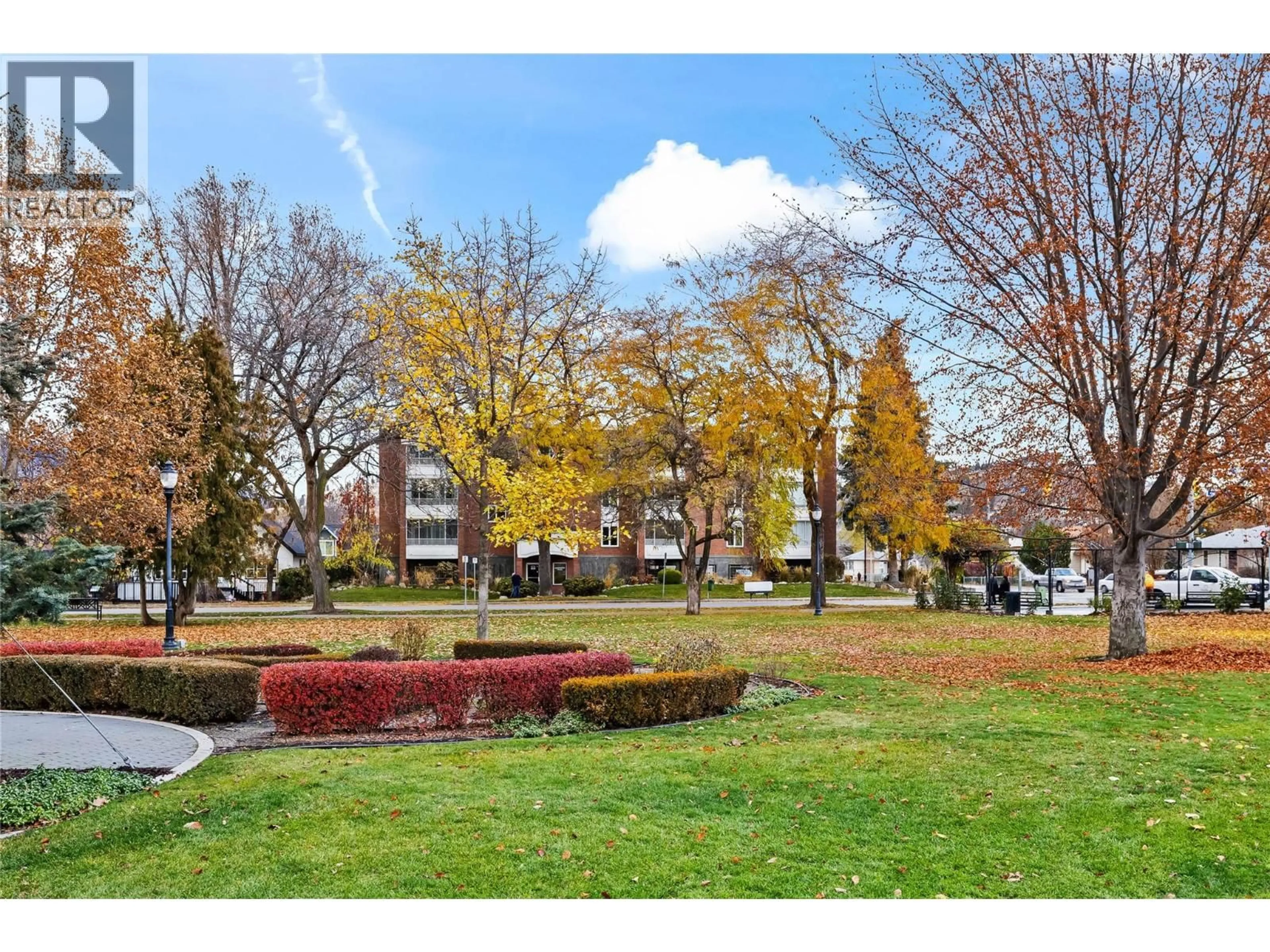 Patio, unknown for 304 - 878 BERNARD AVENUE, Kelowna British Columbia V1Y6P5