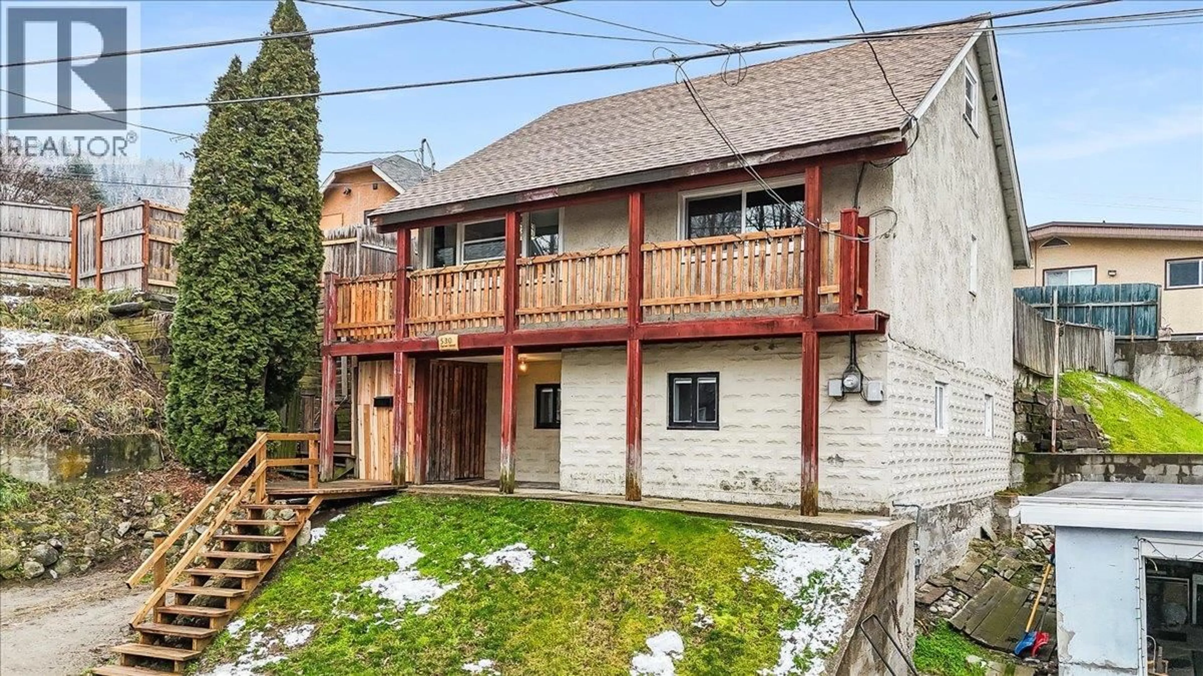 Patio, building for 530 TURNER STREET, Warfield British Columbia V1R2K2