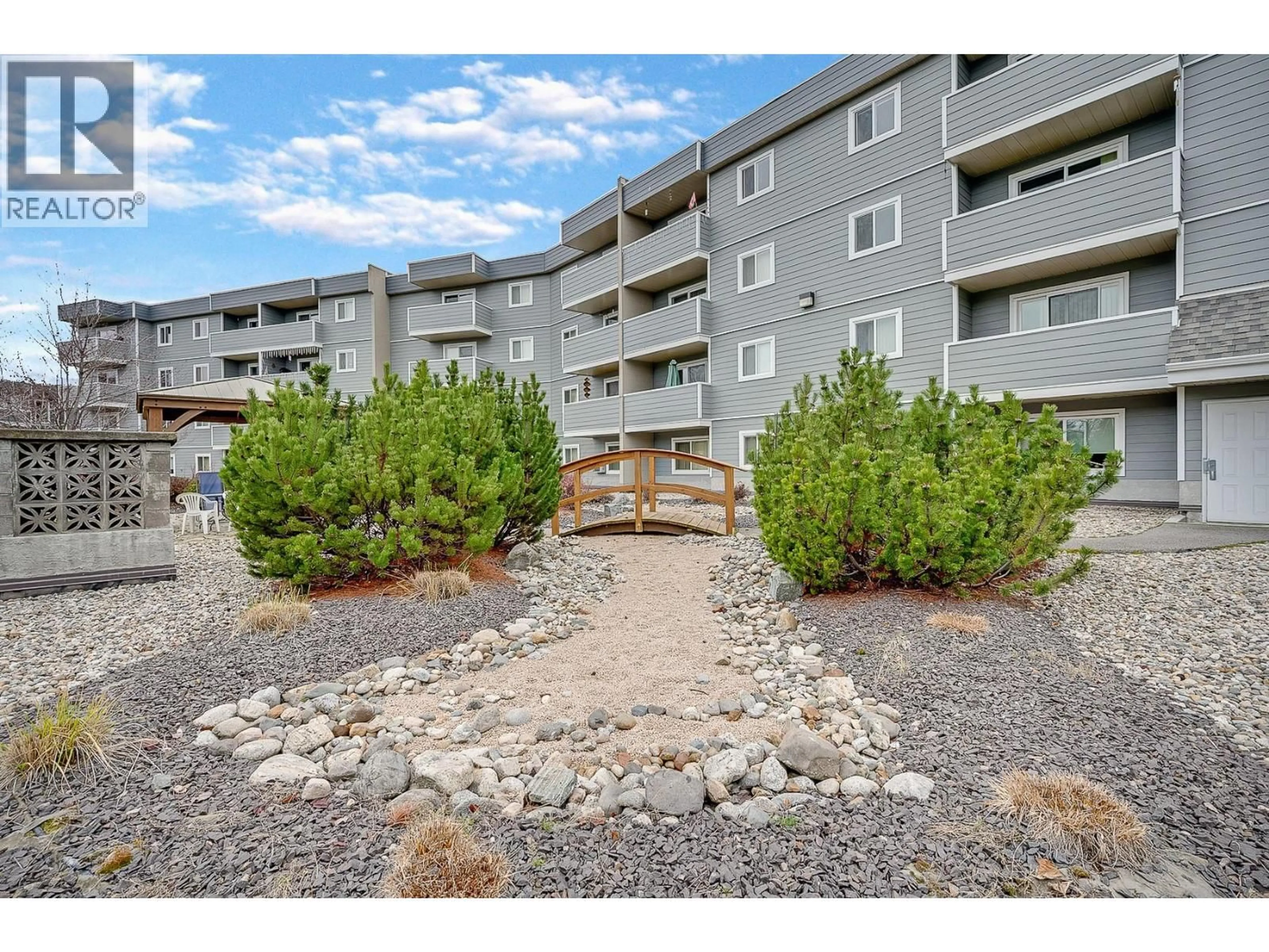 Patio, mountain view for 142 - 715 LEATHEAD ROAD, Kelowna British Columbia V1X5W3
