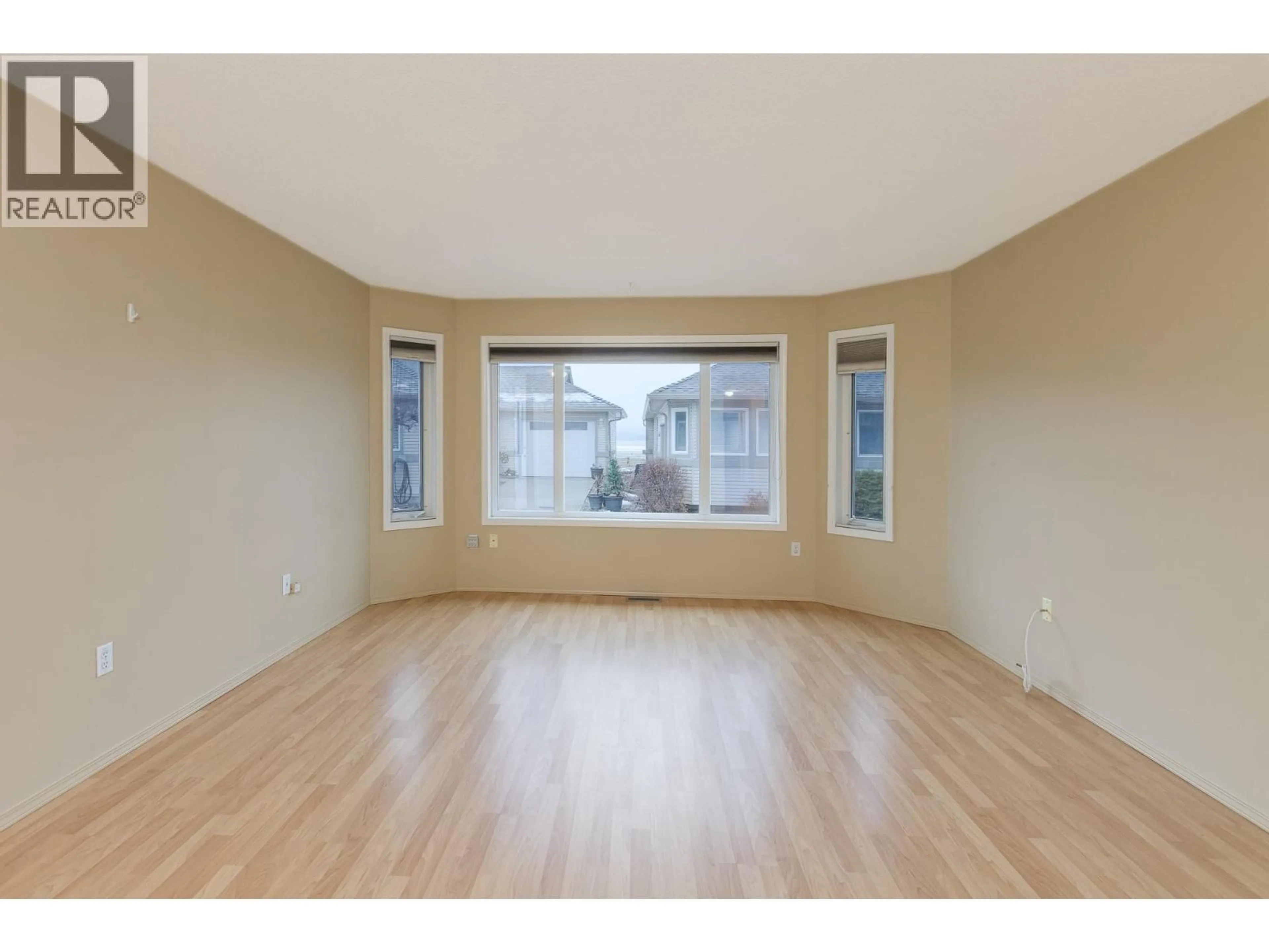 A pic of a room for 14 - 111 HARBOURFRONT DRIVE NORTHWEST, Salmon Arm British Columbia V1E1A3