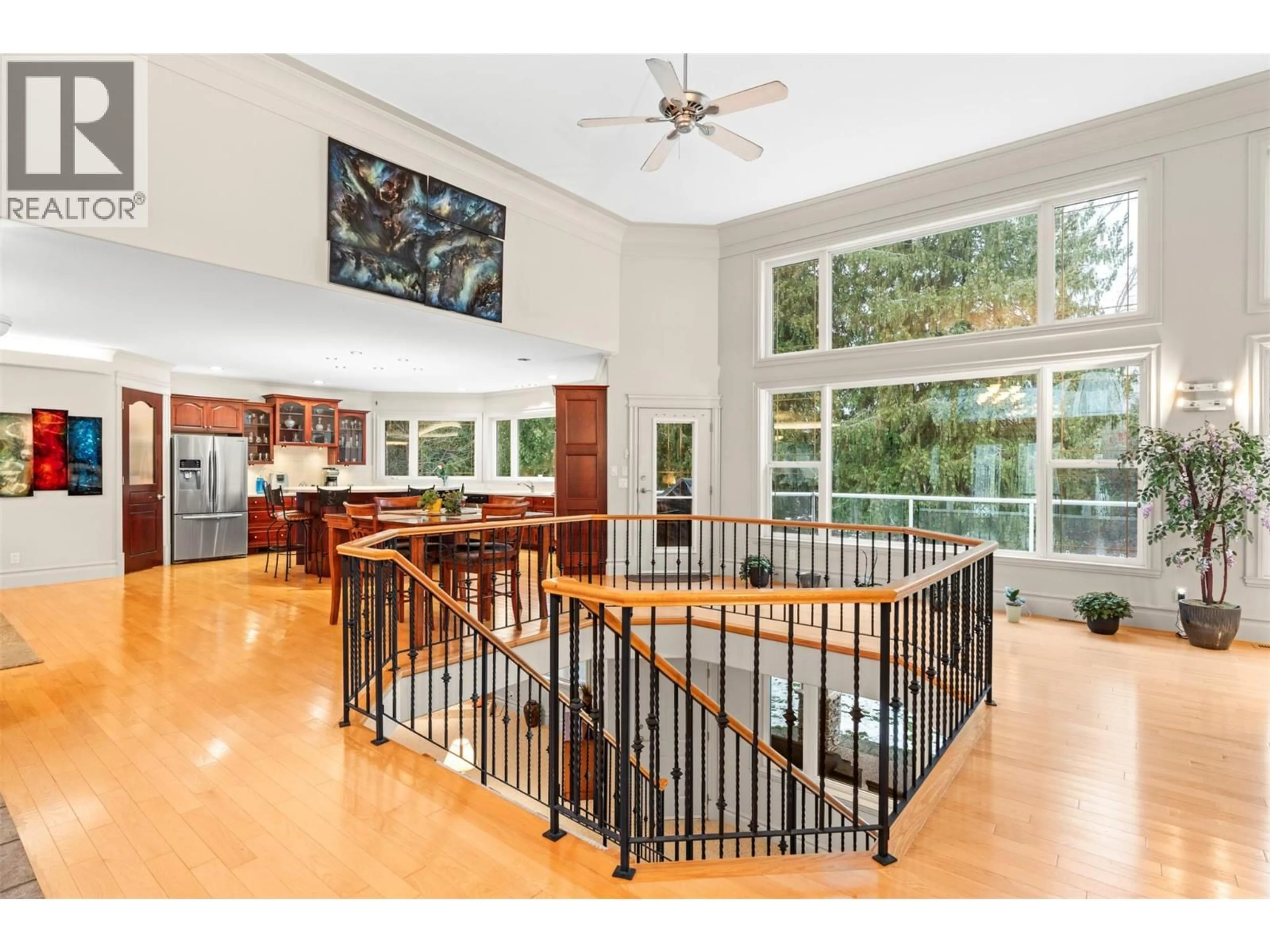 Indoor foyer for 1200 TRANS CANADA HIGHWAY, Sicamous British Columbia V0E2V0