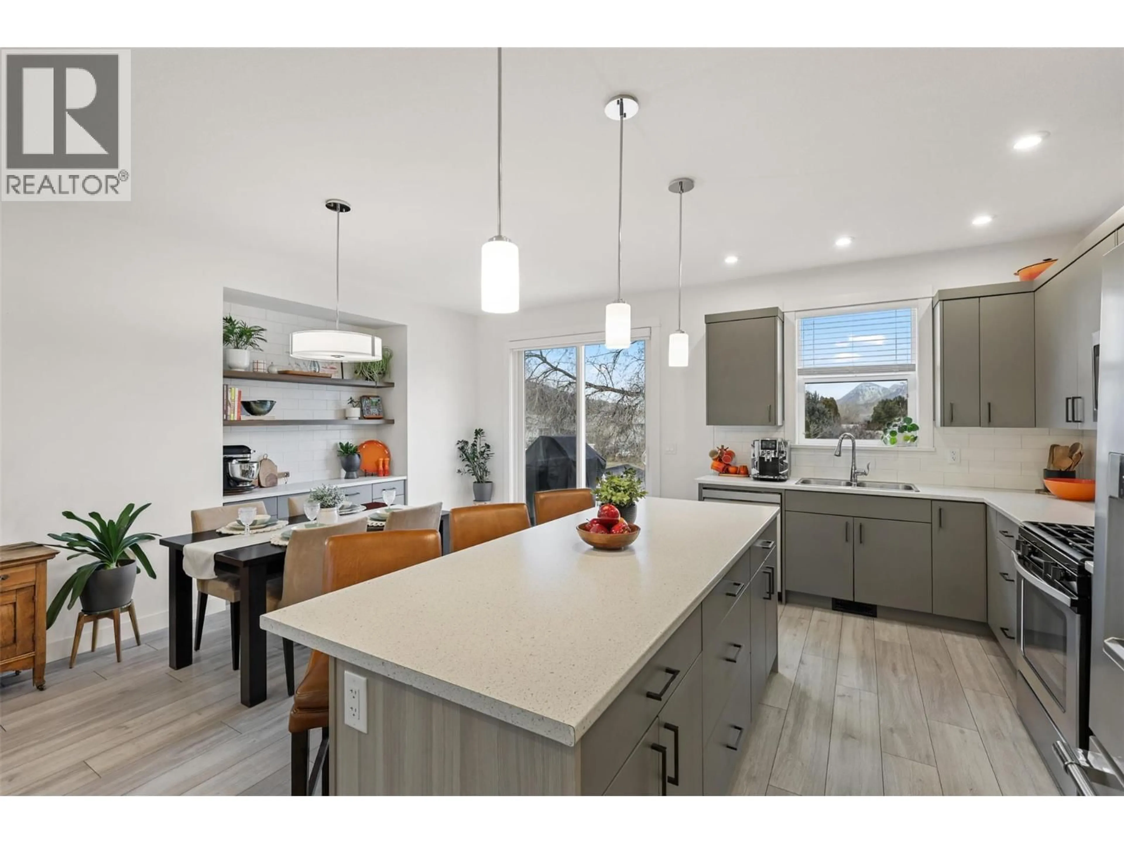 Open concept kitchen, unknown for 177 PAT ROAD, Kamloops British Columbia V2C5X5