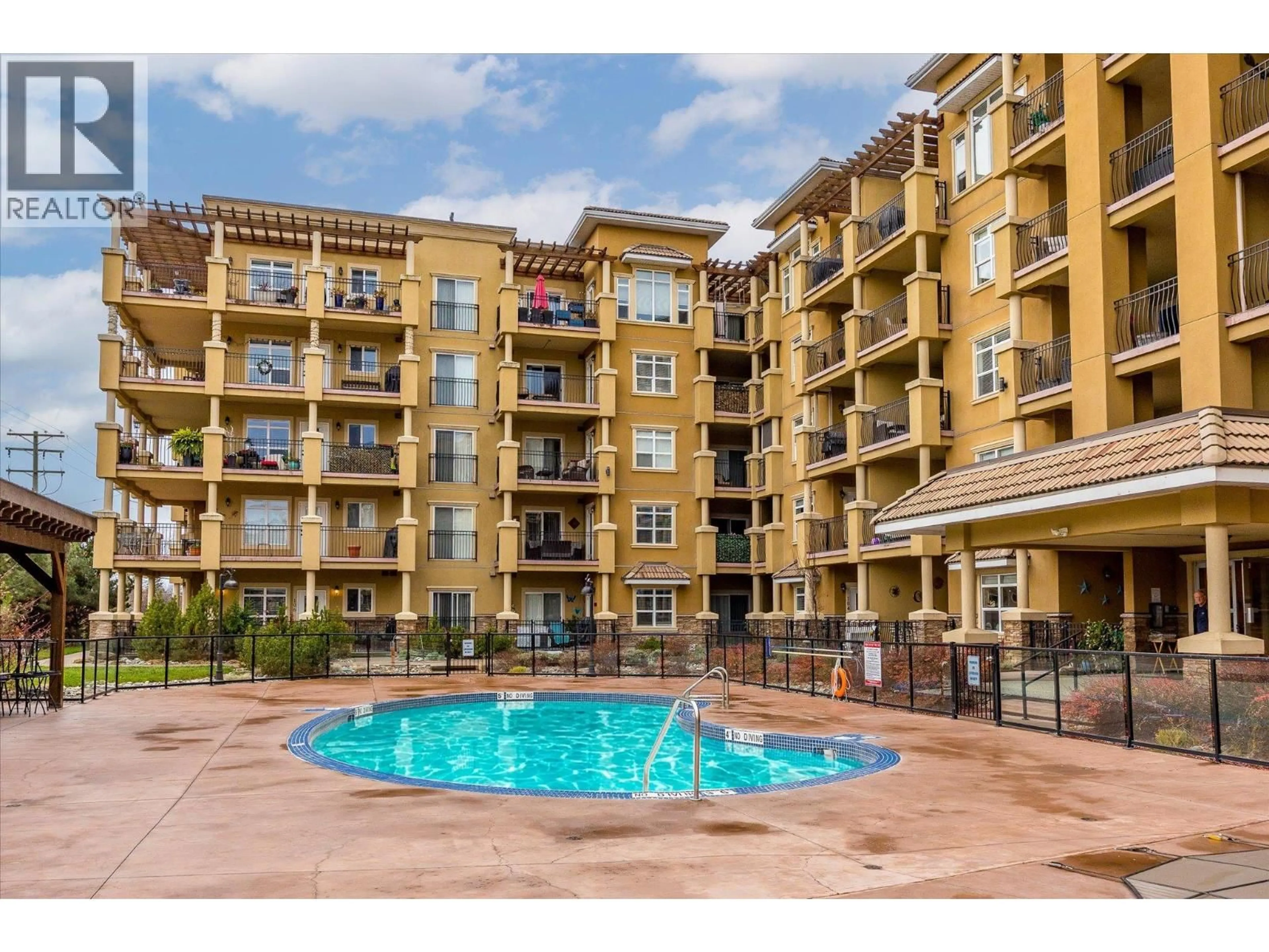 Pool for 403 - 2070 BOUCHERIE ROAD, Westbank British Columbia V4T2C6