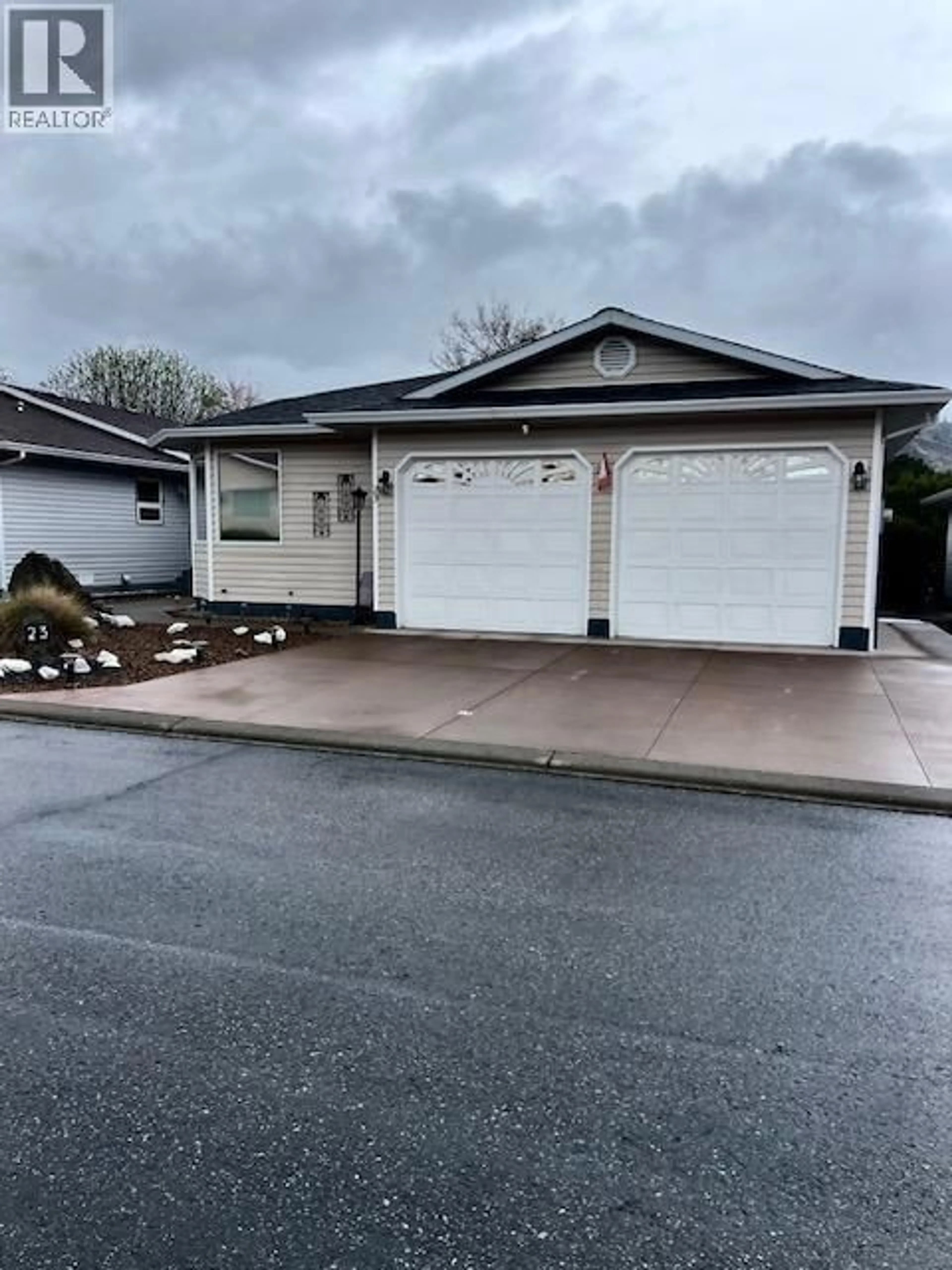 Home with vinyl exterior material, street for 23 - 6526 TUCELNUIT DRIVE, Oliver British Columbia V0H1T3