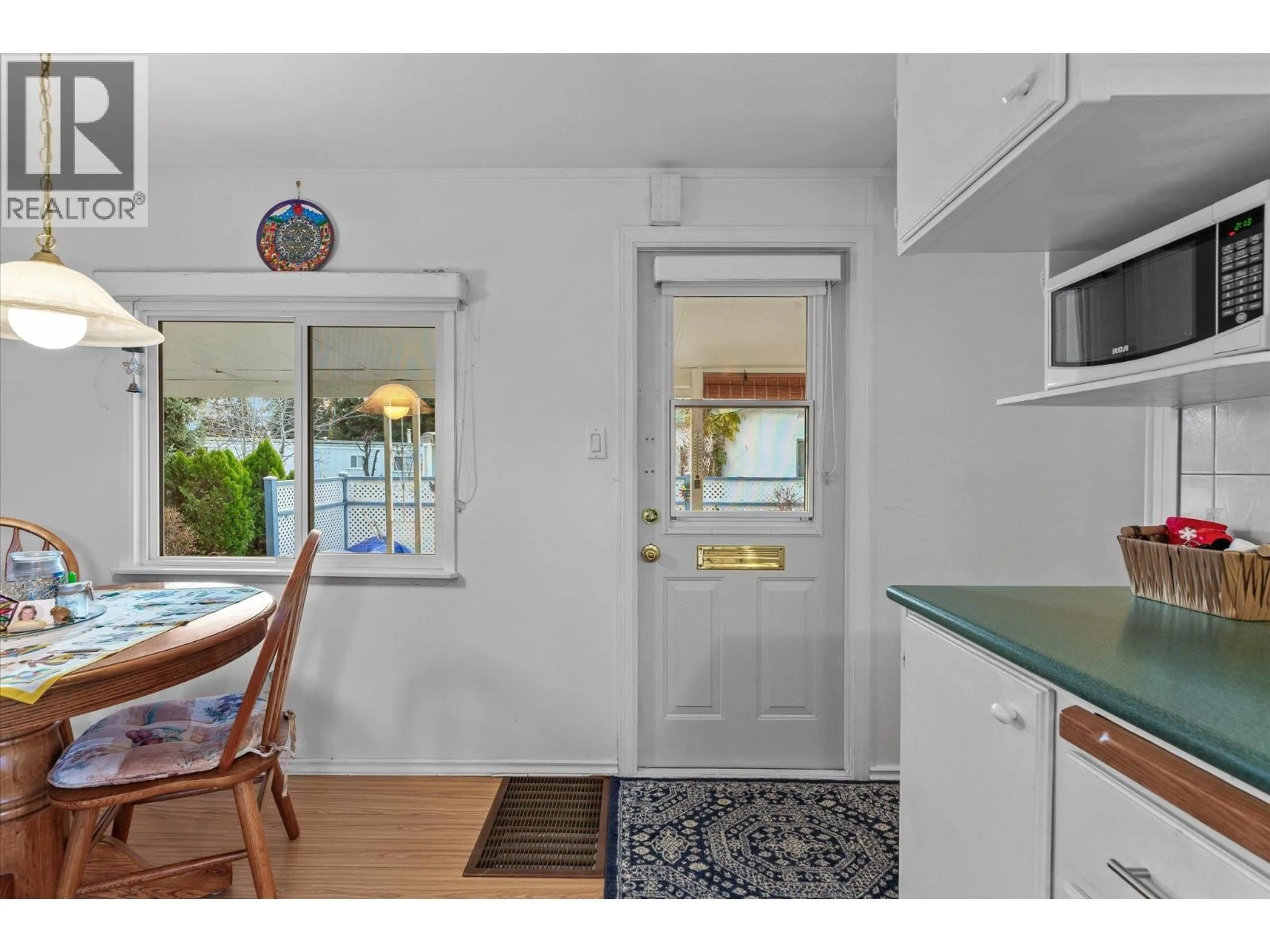 Standard kitchen, unknown for 95 - 3535 CASORSO ROAD, Kelowna British Columbia V1W3E1