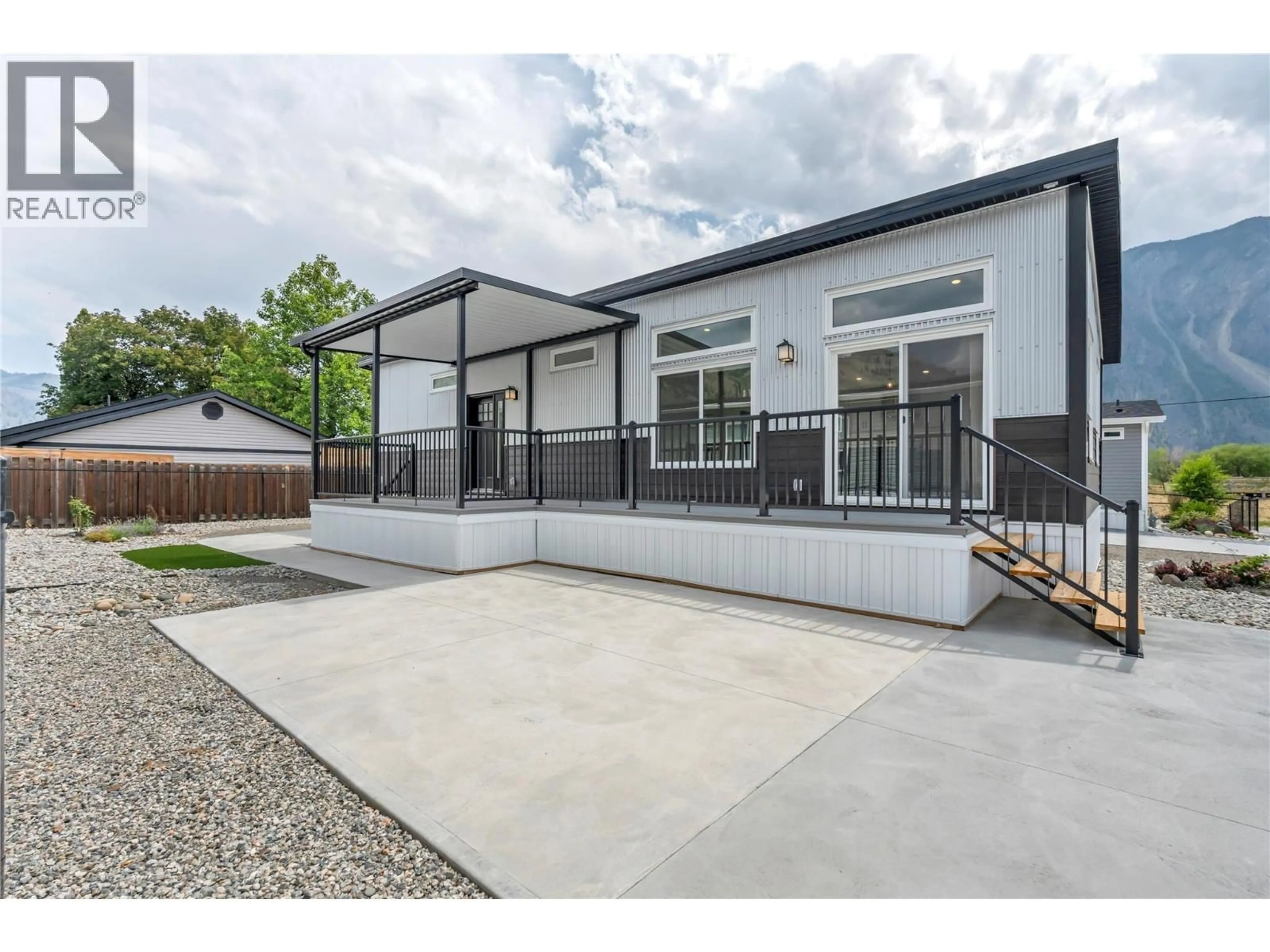 Unknown for 10 - 1118 MIDDLE BENCH ROAD, Keremeos British Columbia V0X1N2