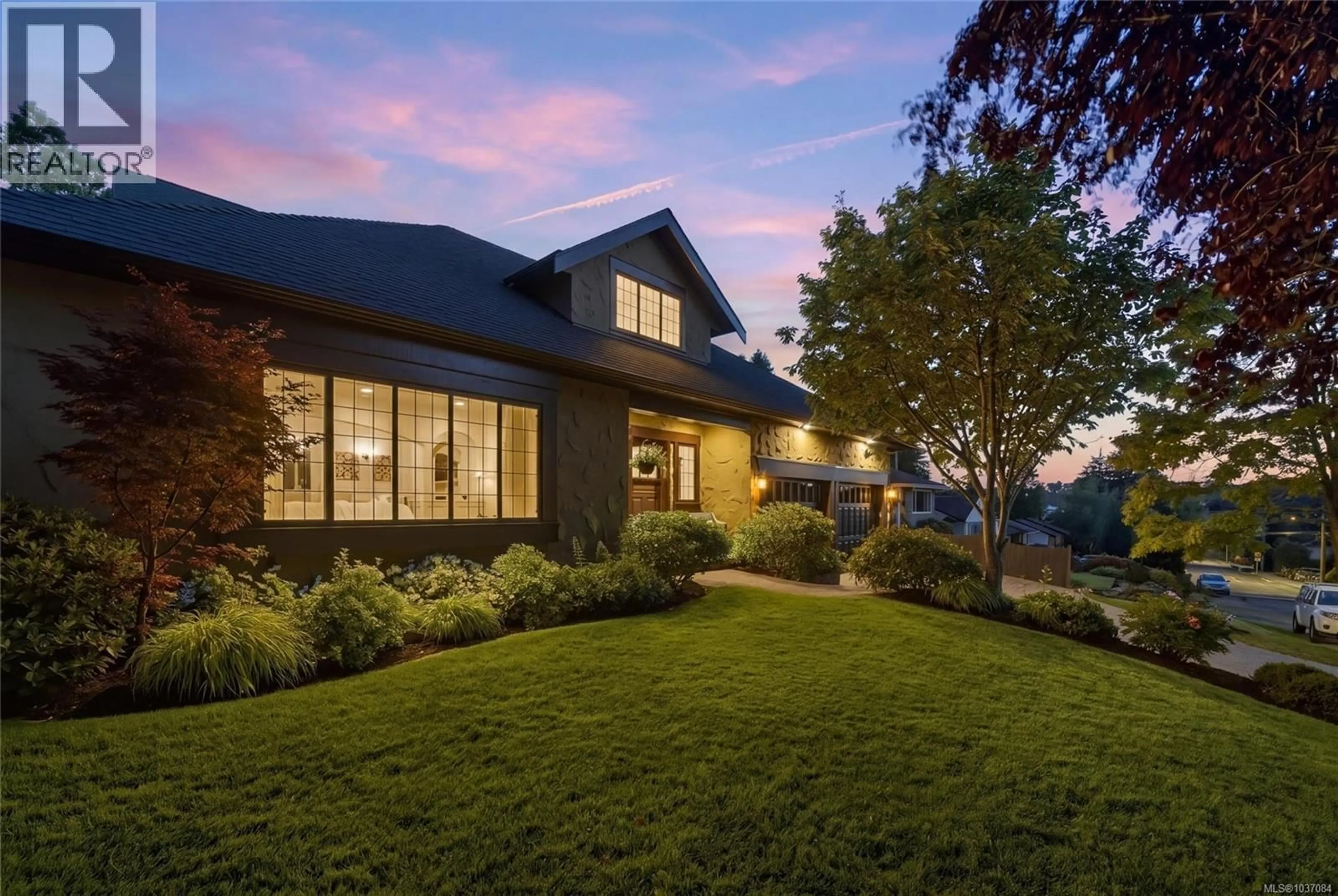 Unknown for 1795 BROADMEAD AVENUE, Saanich British Columbia V8P2V8