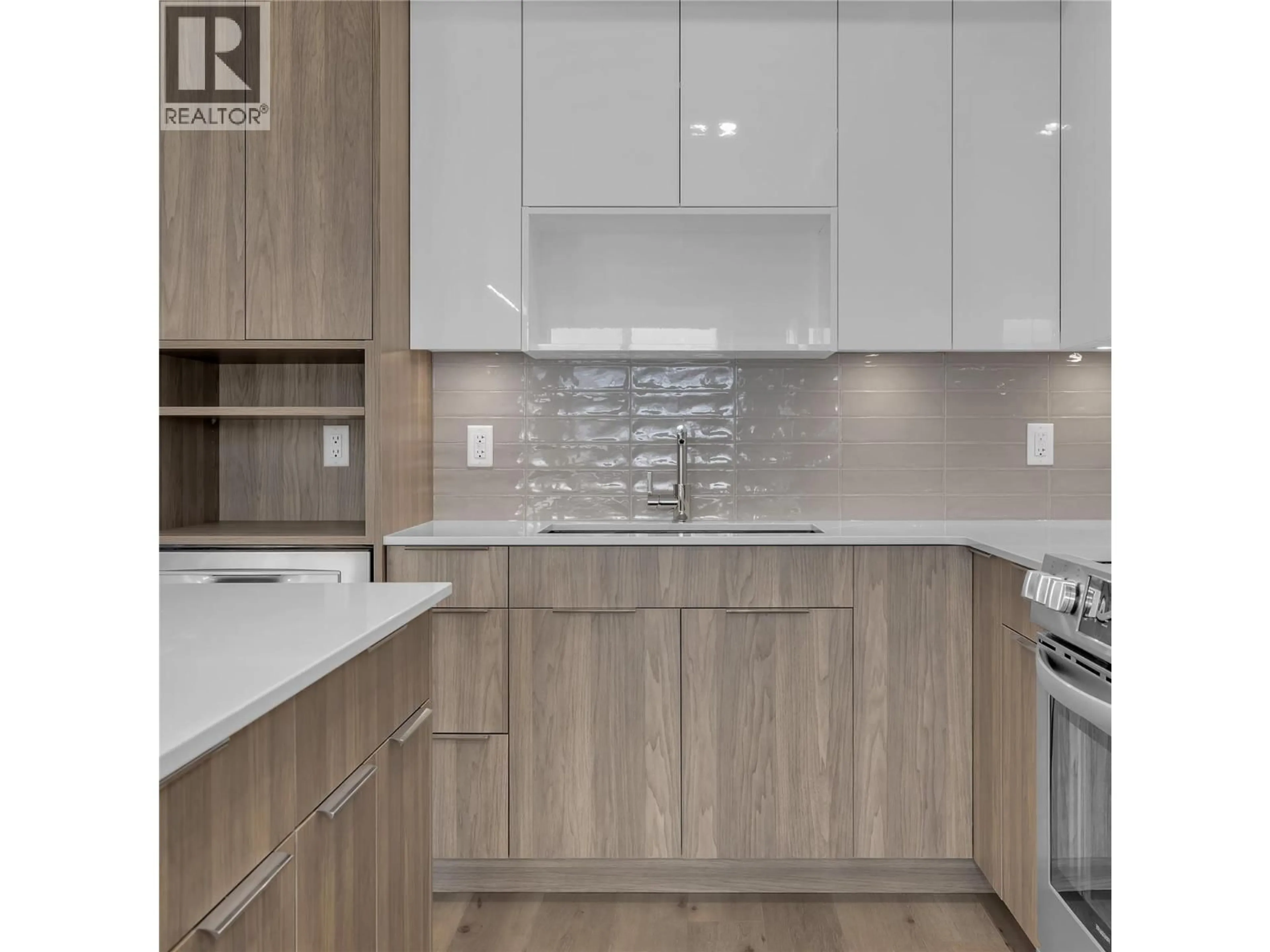 Open concept kitchen, unknown for 502C - 3642 MISSION SPRINGS DRIVE, Kelowna British Columbia V1W0E1