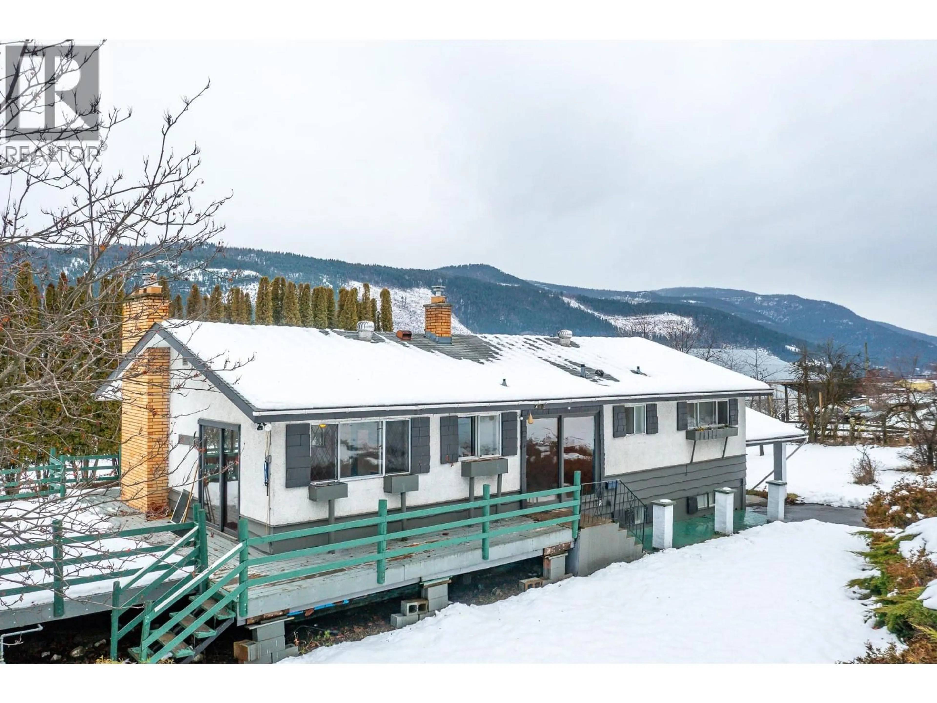 A pic from outside/outdoor area/front of a property/back of a property/a pic from drone, mountain view for 6920 BUCHANAN ROAD, Coldstream British Columbia V1B3C5