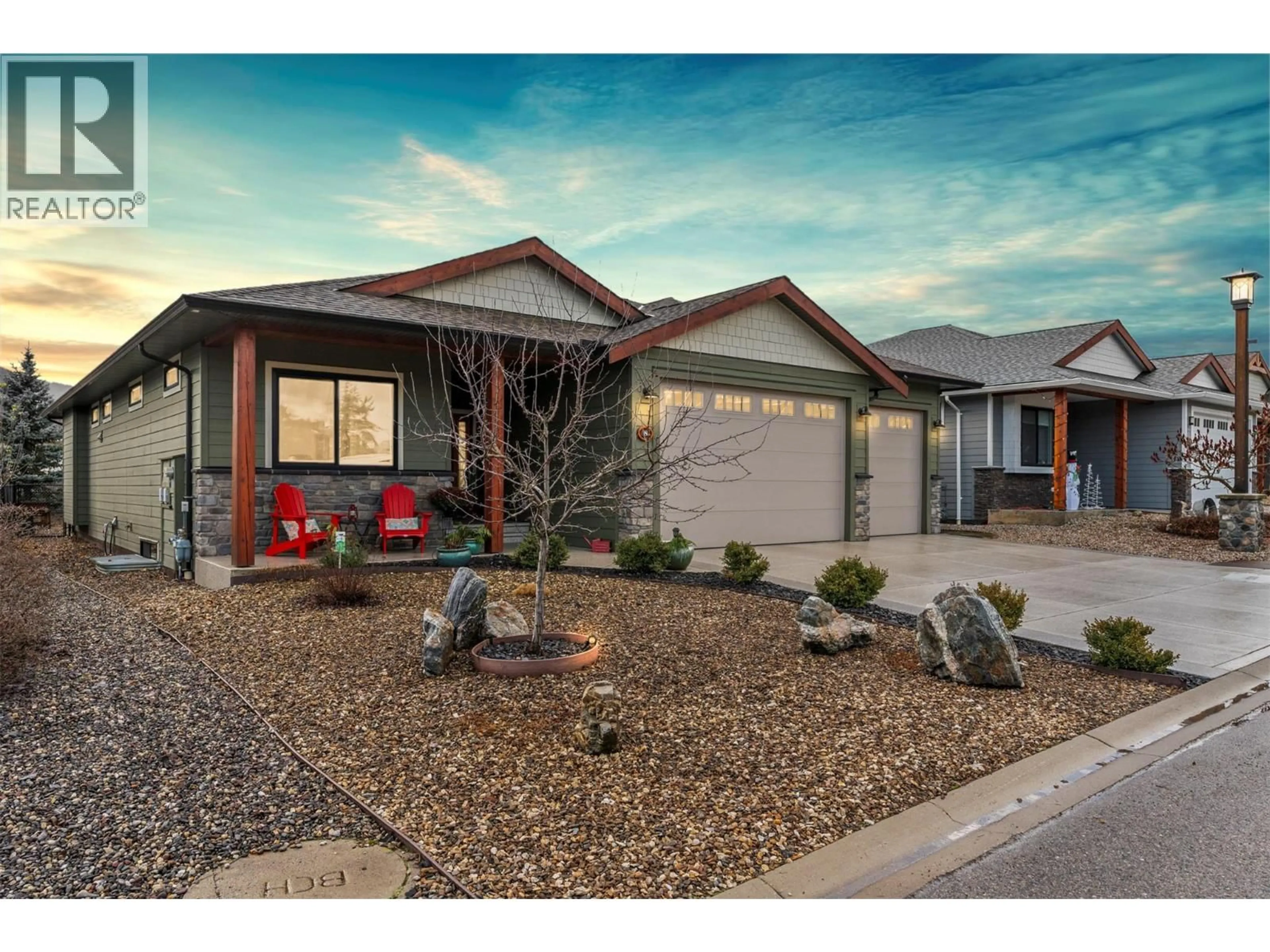 Home with vinyl exterior material, street for 8 - 2444 YORK AVENUE, Armstrong British Columbia V4Y0Y3