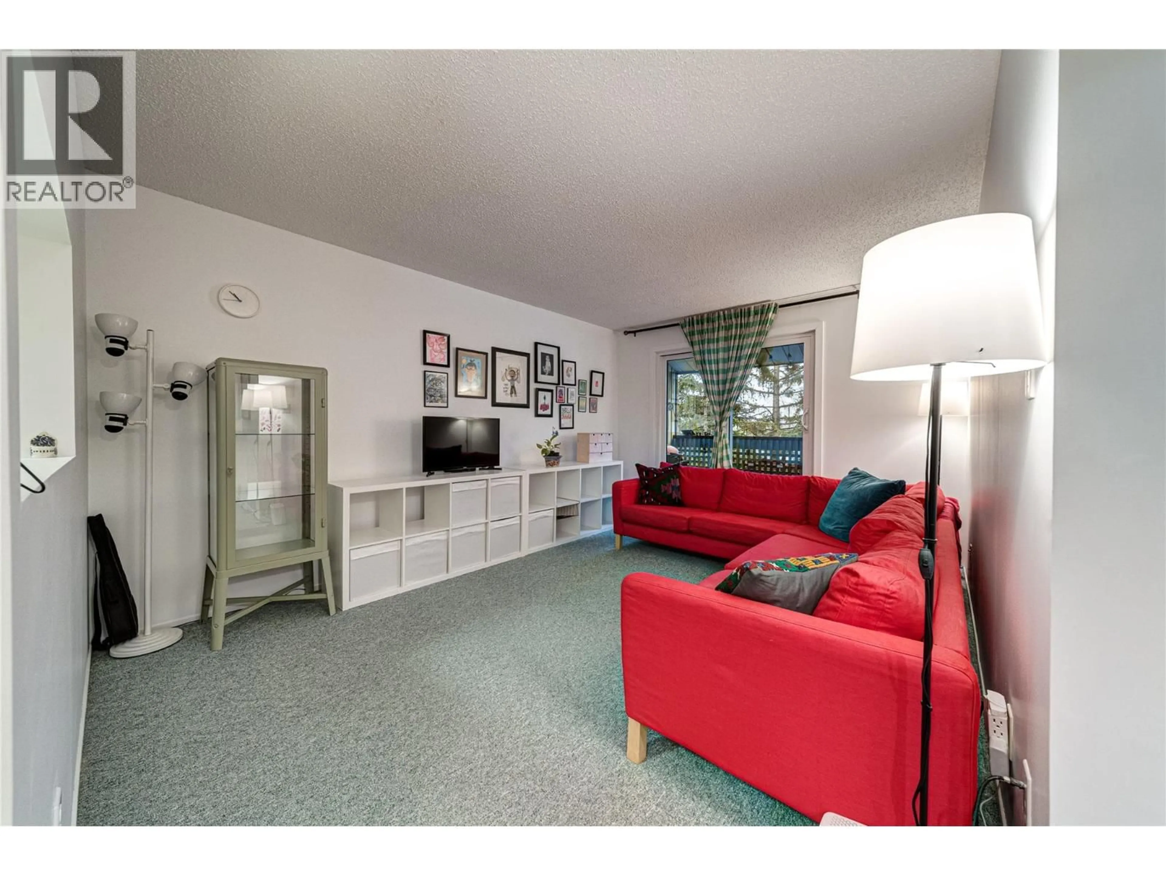 Living room with furniture, unknown for 201 - 775 BALMER CRESCENT, Elkford British Columbia V0B1H0