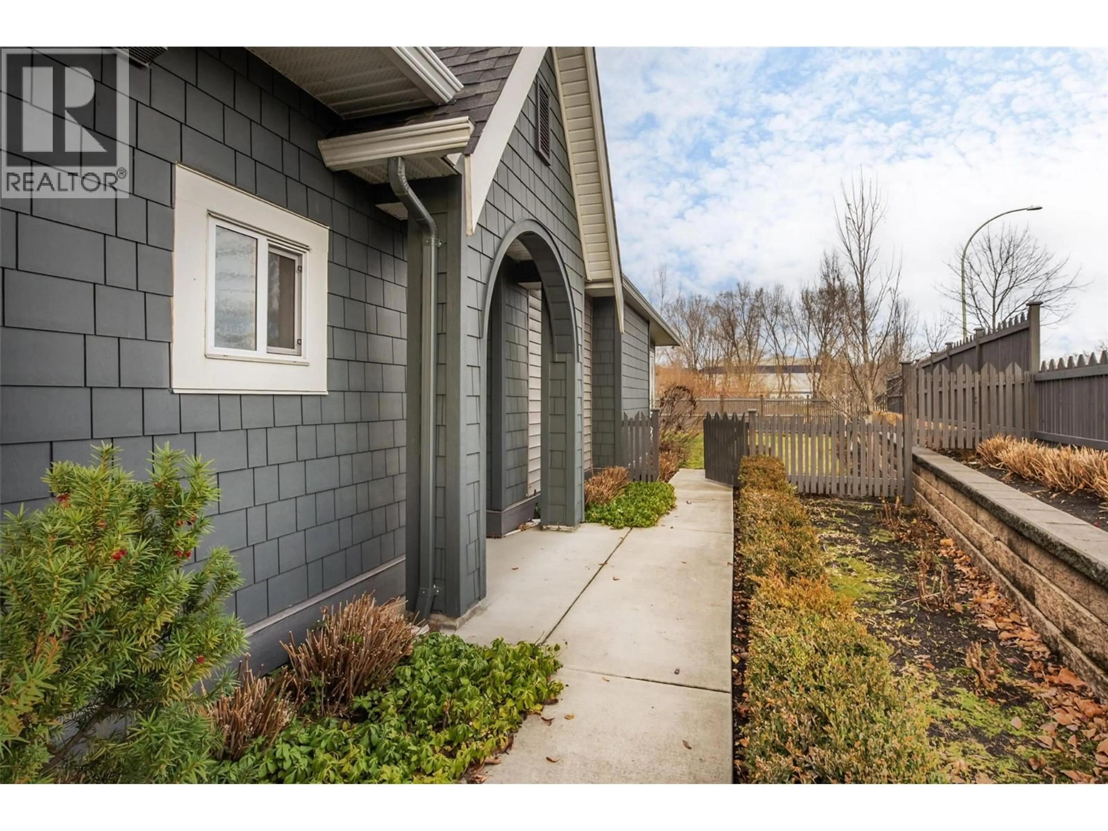 Unknown for 56 - 680 OLD MEADOWS ROAD, Kelowna British Columbia V1W5L4