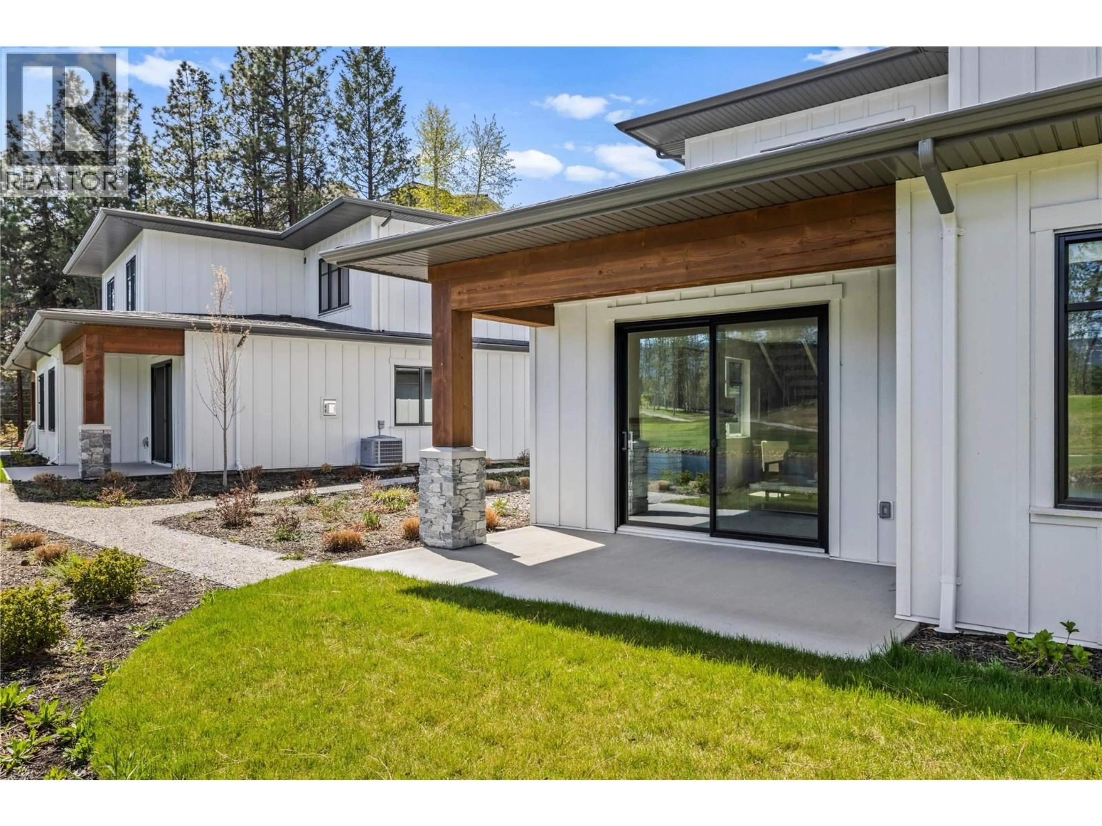 Unknown for 7 - 1979 COUNTRY CLUB DRIVE, Kelowna British Columbia V1X0H6