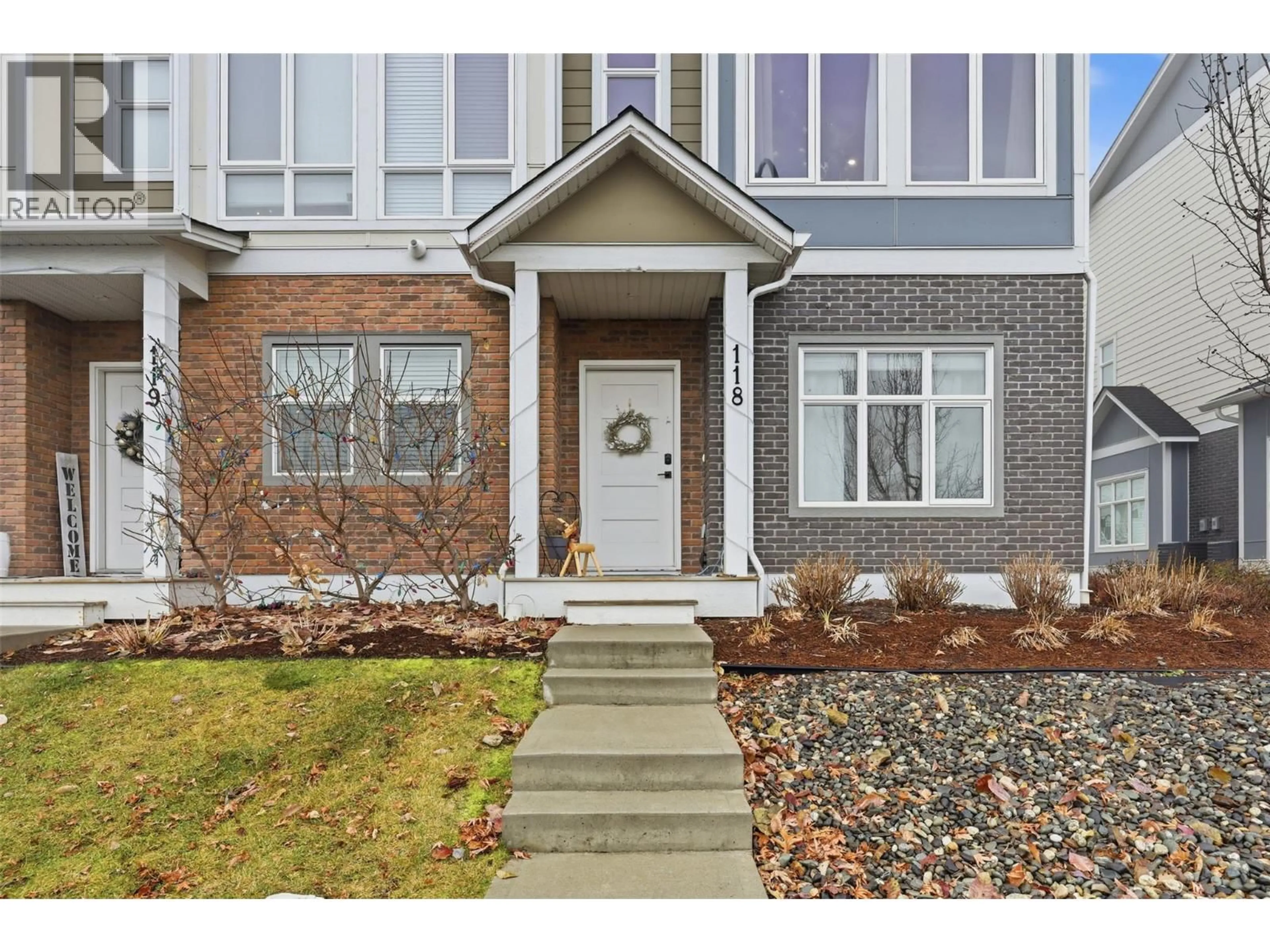 Home with brick exterior material, street for 118 - 1951 QU'APPELLE BOULEVARD, Kamloops British Columbia C2E0C8
