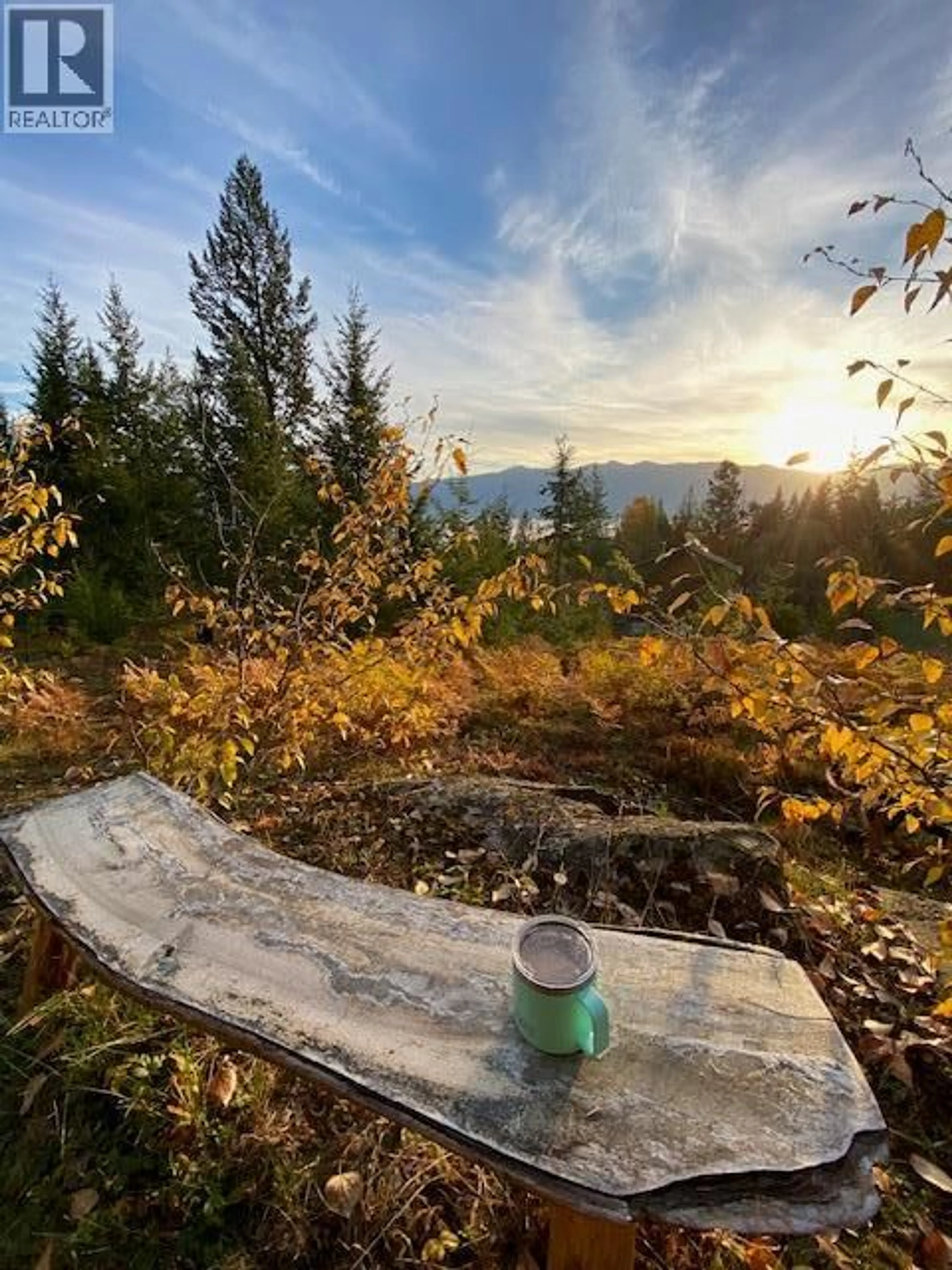 Patio, unknown for 2033 SMITH ROAD, Creston British Columbia V0B1G7