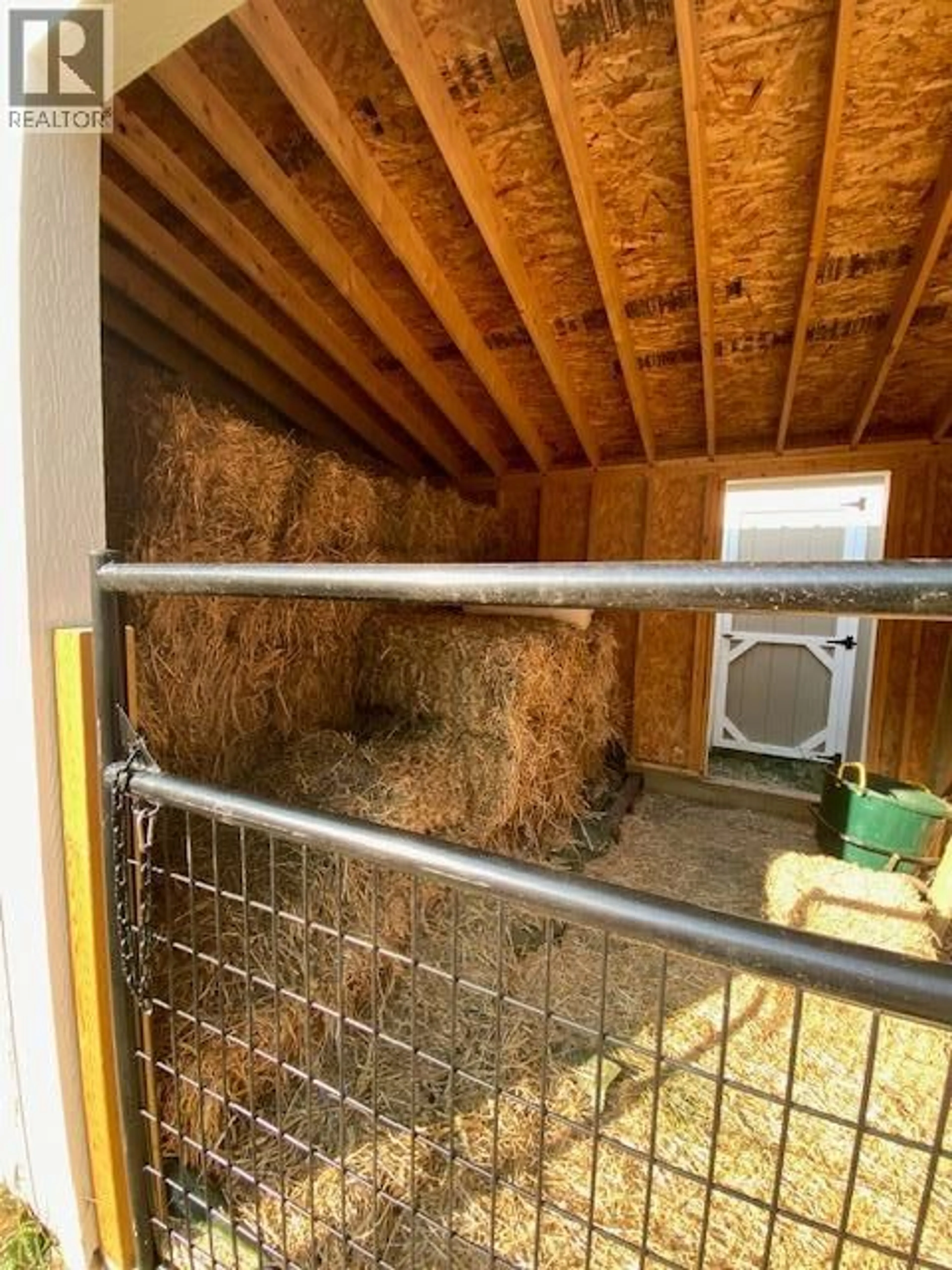 A pic of a room for 2033 SMITH ROAD, Creston British Columbia V0B1G7