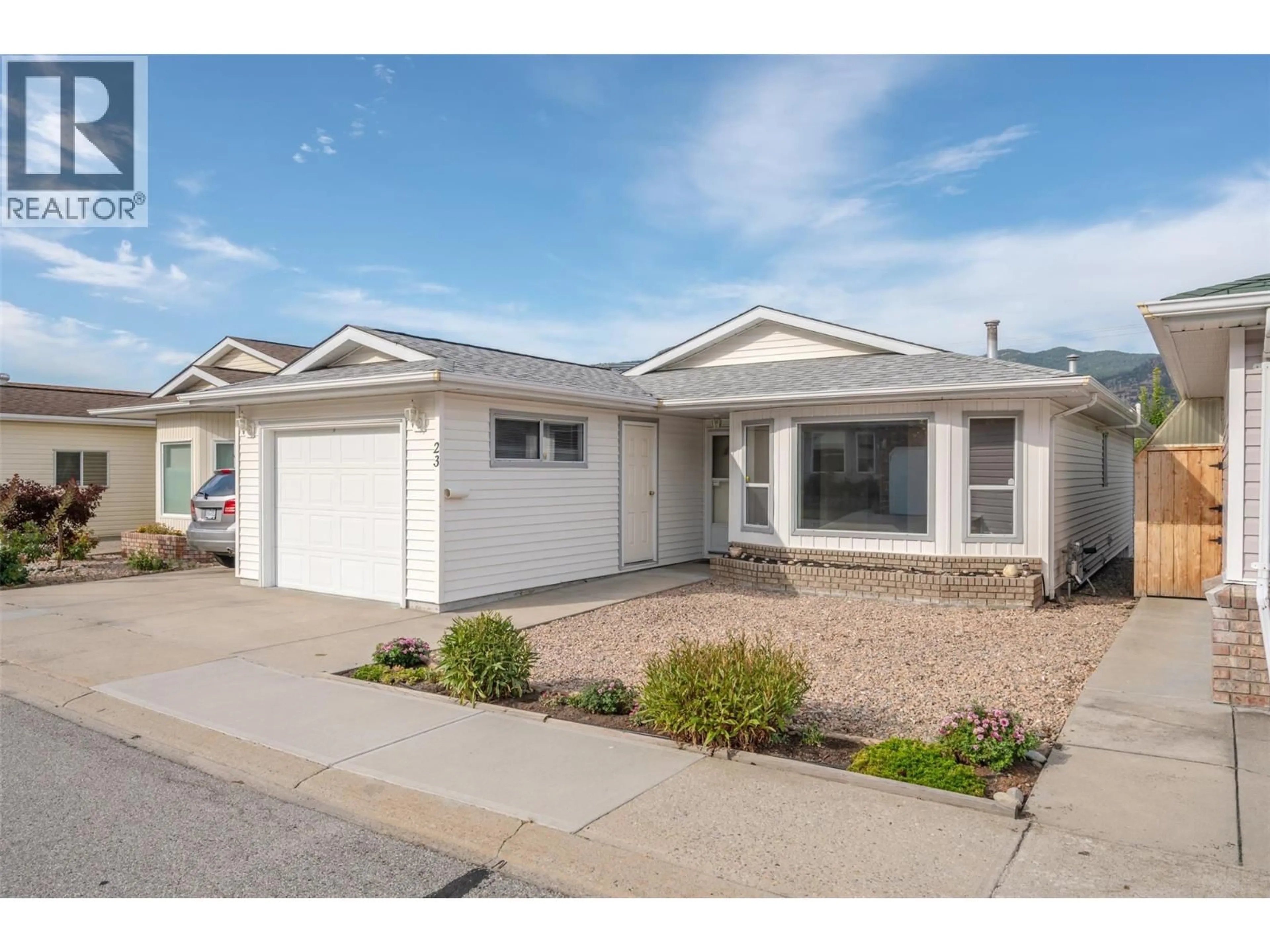 Home with vinyl exterior material, street for 23 - 3096 SOUTH MAIN STREET, Penticton British Columbia V2A8C1